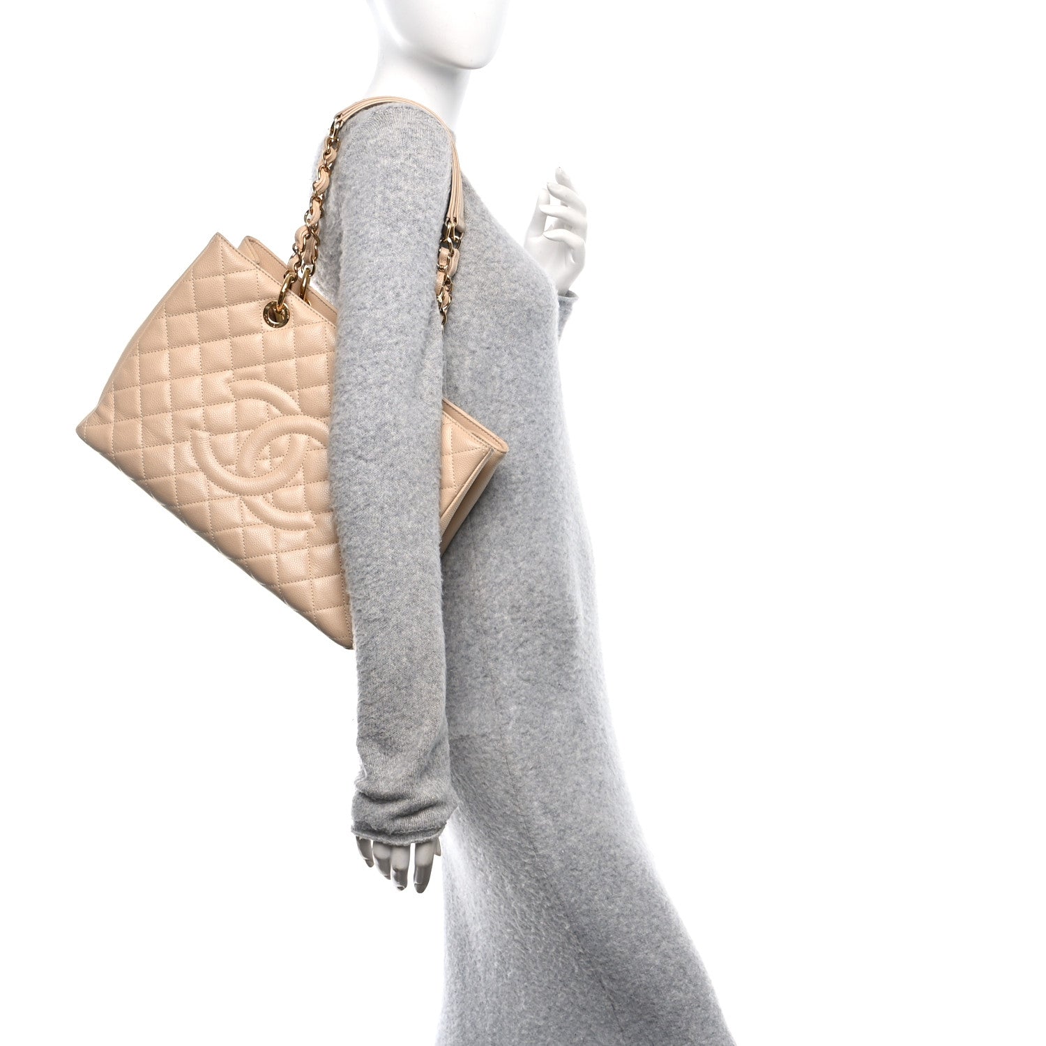 Caviar Quilted Grand Shopping Tote GST Beige Clair