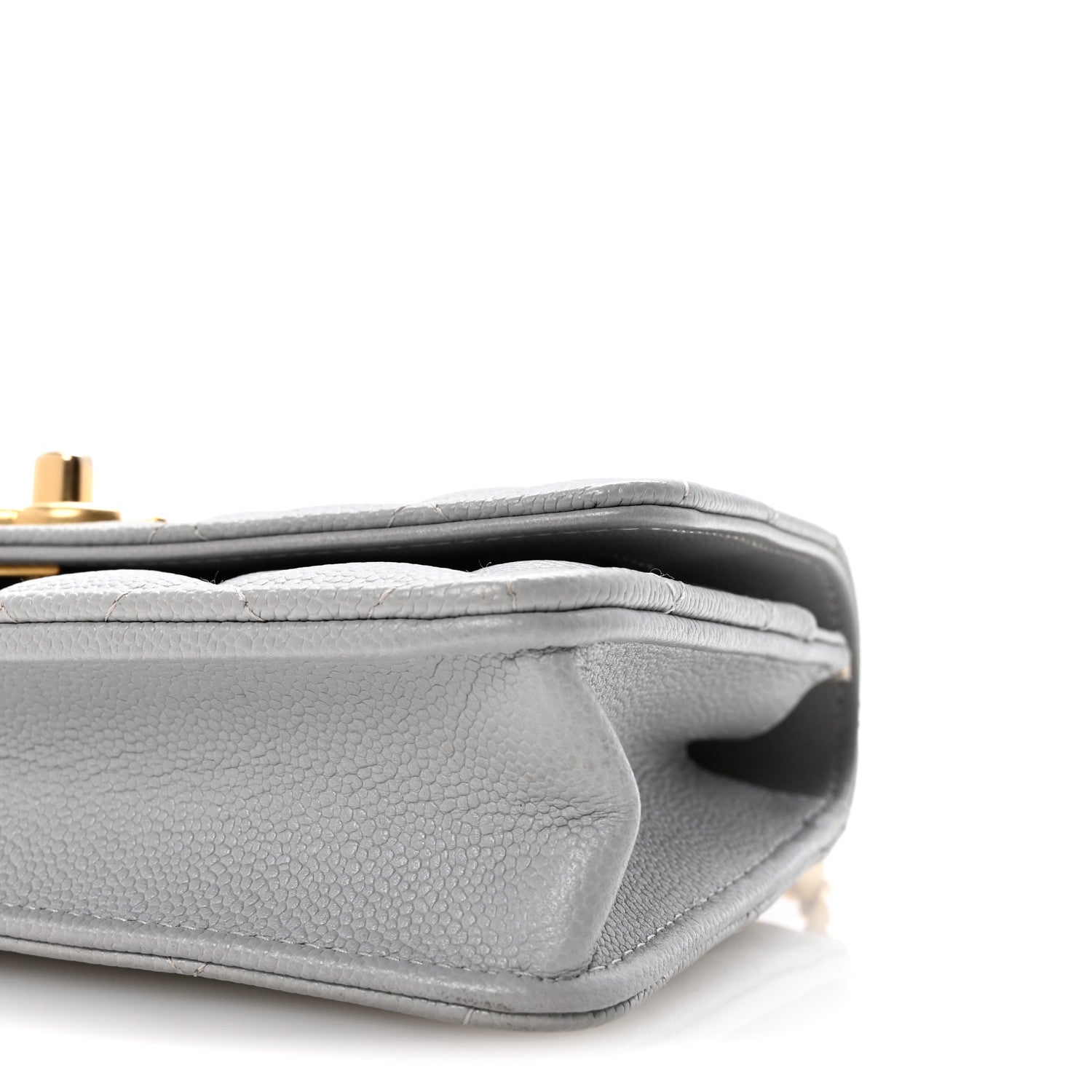 Caviar Quilted Sweetheart Wallet On Chain WOC Grey