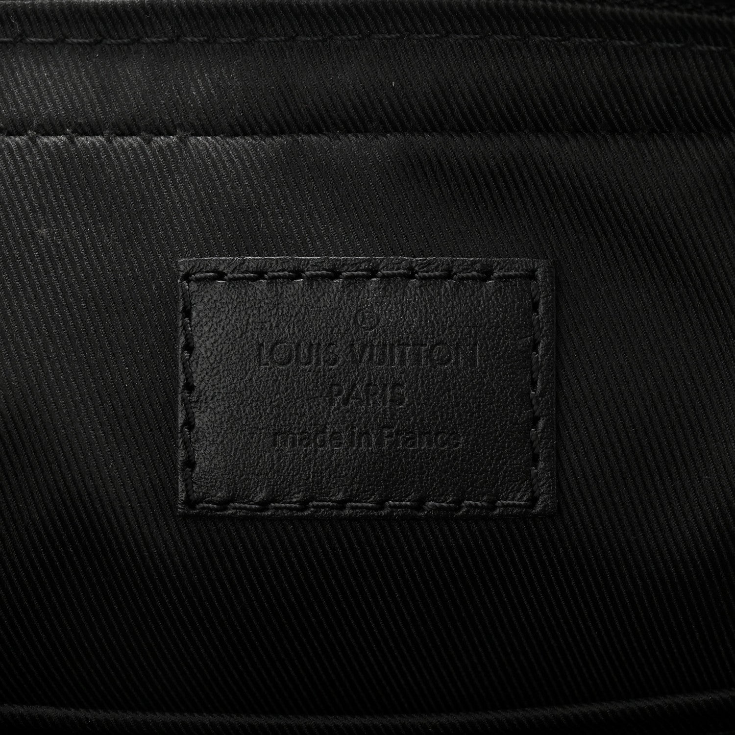 Reverse Monogram Eclipse Trio Messenger