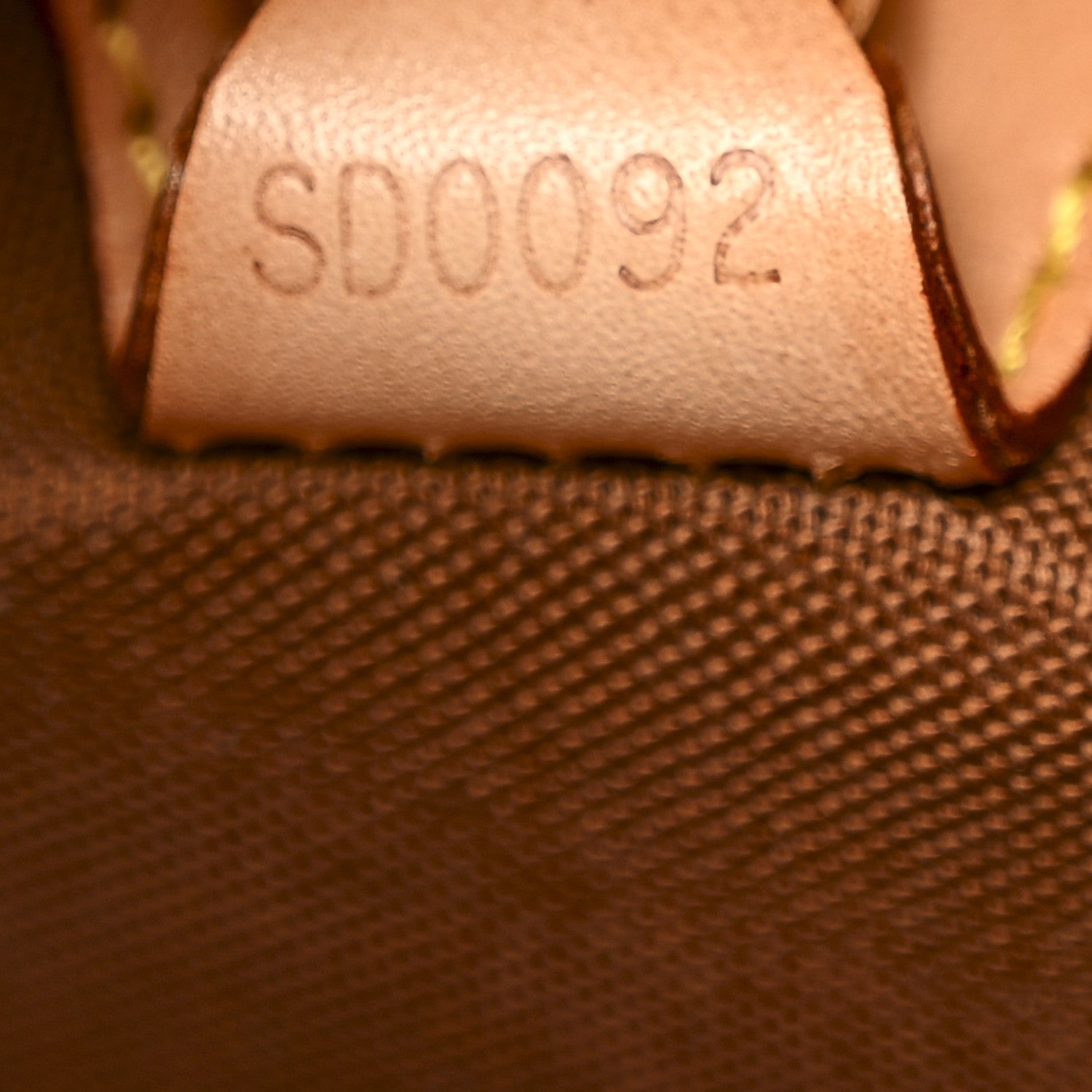 Monogram Ellipse PM