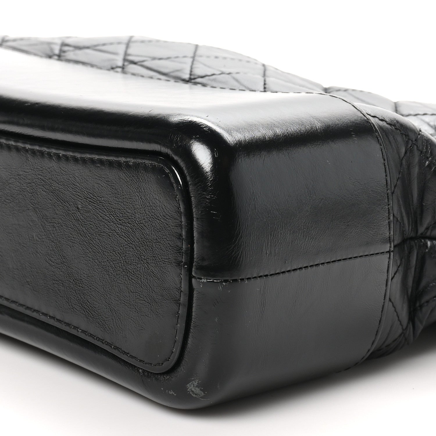 Aged Calfskin Quilted Medium Gabrielle Hobo Black