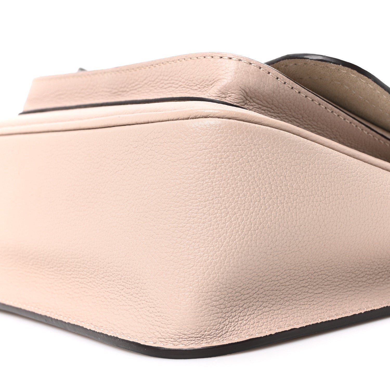Grained Calfskin Lockme Chain Bag Greige