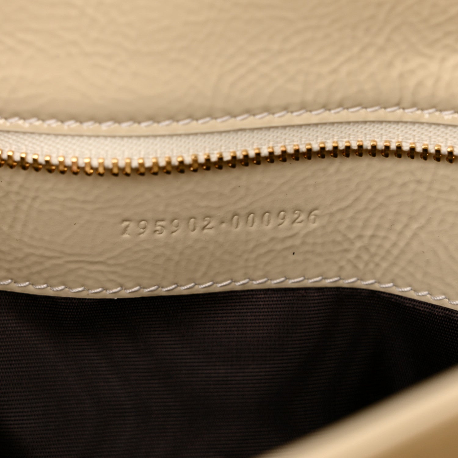 Skipper Calf Ultralight GG Soft Small Chain Bag Ivory