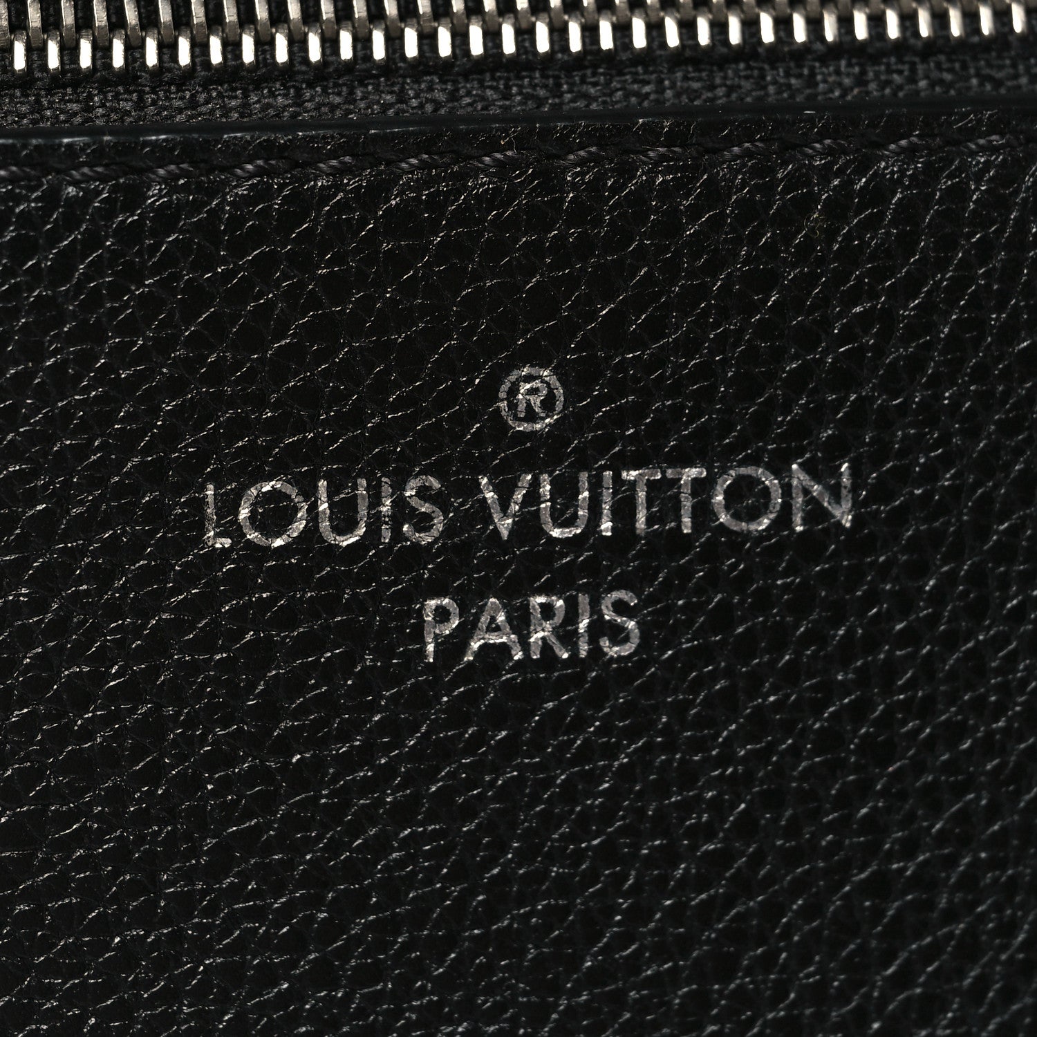 Soft Calfskin My Lockme Top Handle Vanille Black
