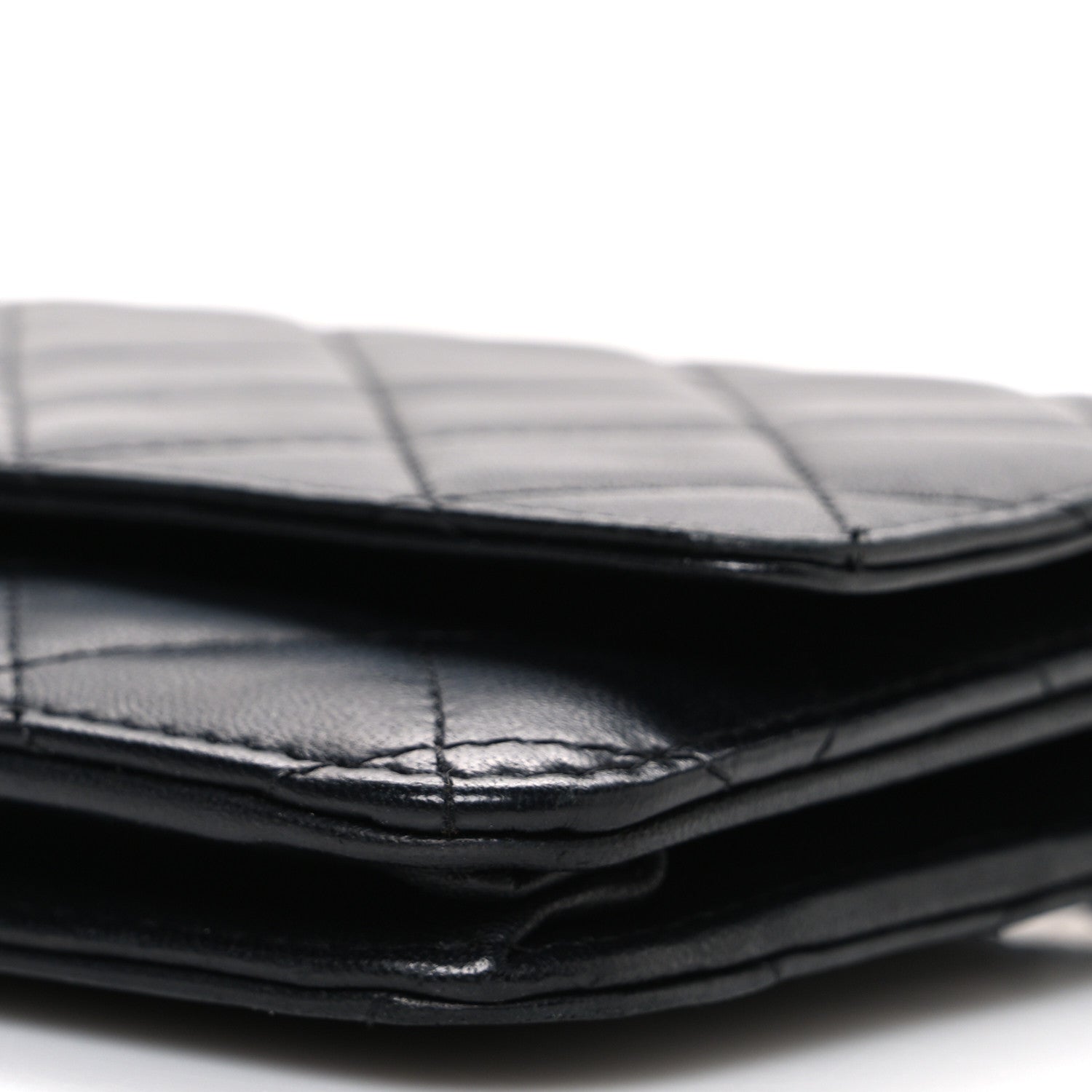 Lambskin Quilted Wallet On Chain WOC Black
