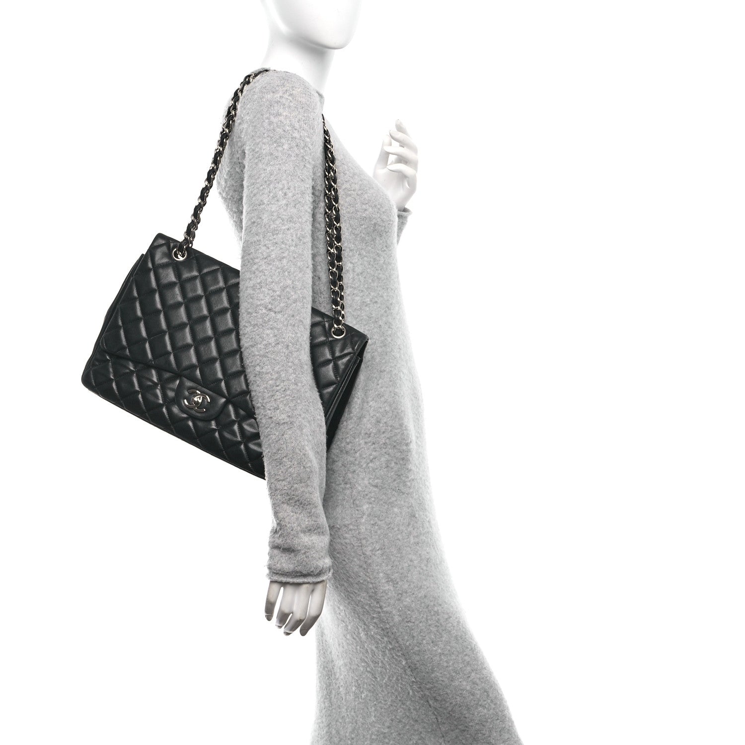 Lambskin Quilted Maxi Single Flap Black