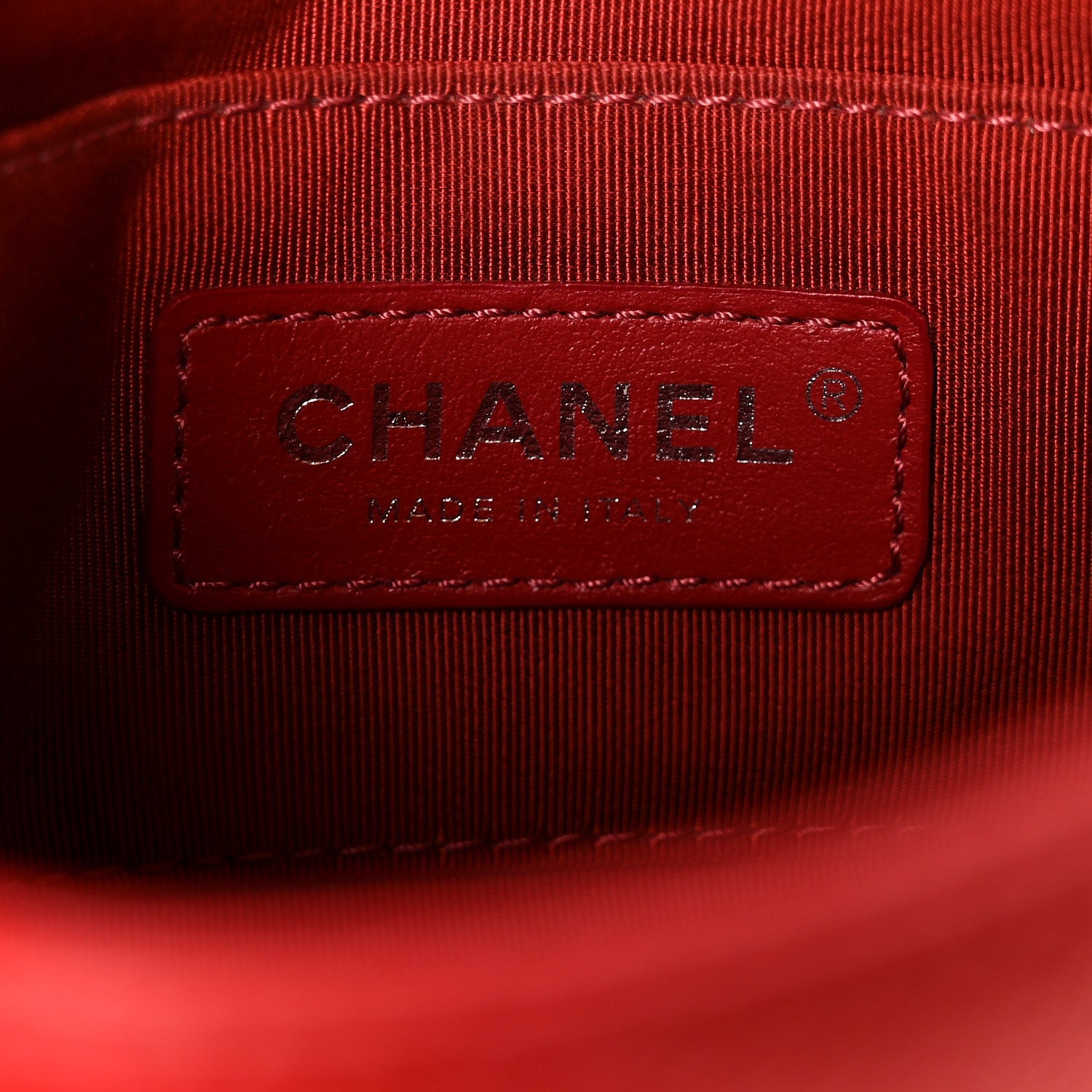 Caviar Quilted Mini Incognito Square Flap Red