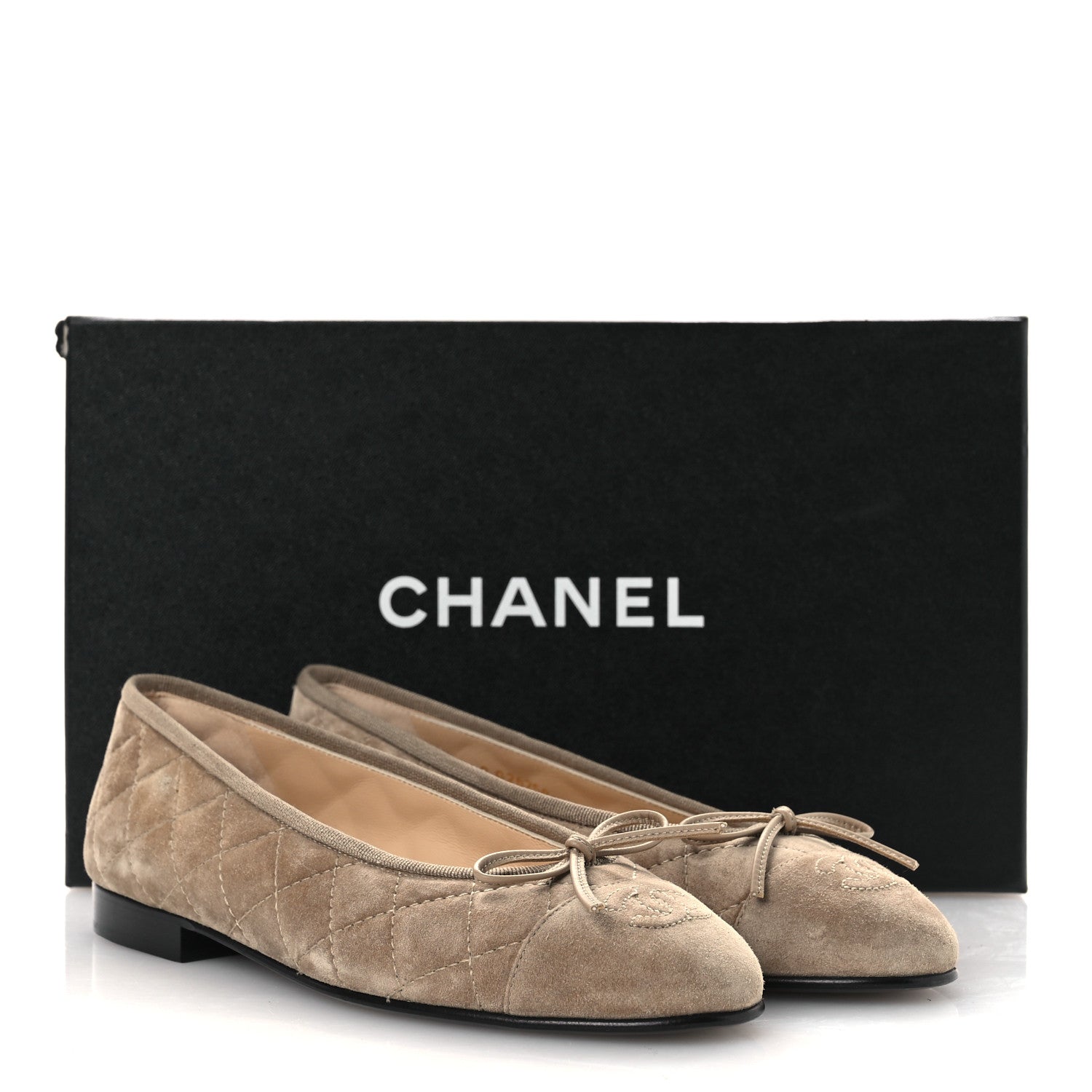 Suede Calfskin Quilted Cap Toe CC Ballerina Flats 36.5 Dark Beige