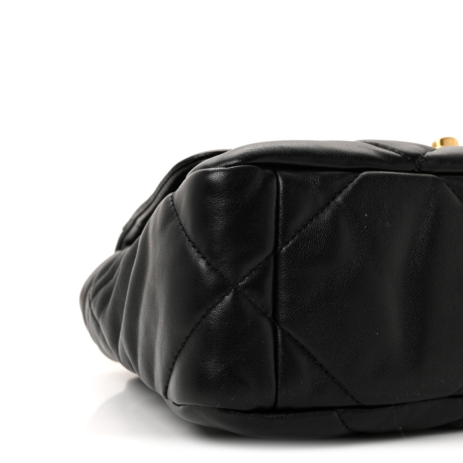 Lambskin Quilted Medium Chanel 19 Flap Black