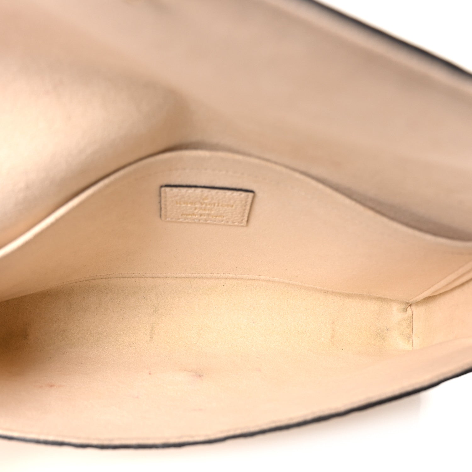 Empreinte Pochette Felicie Chain Wallet Cream