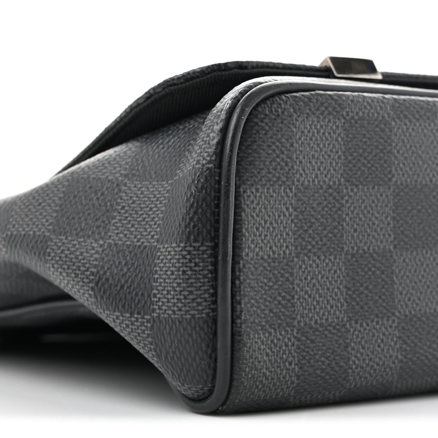 Damier Graphite District GM