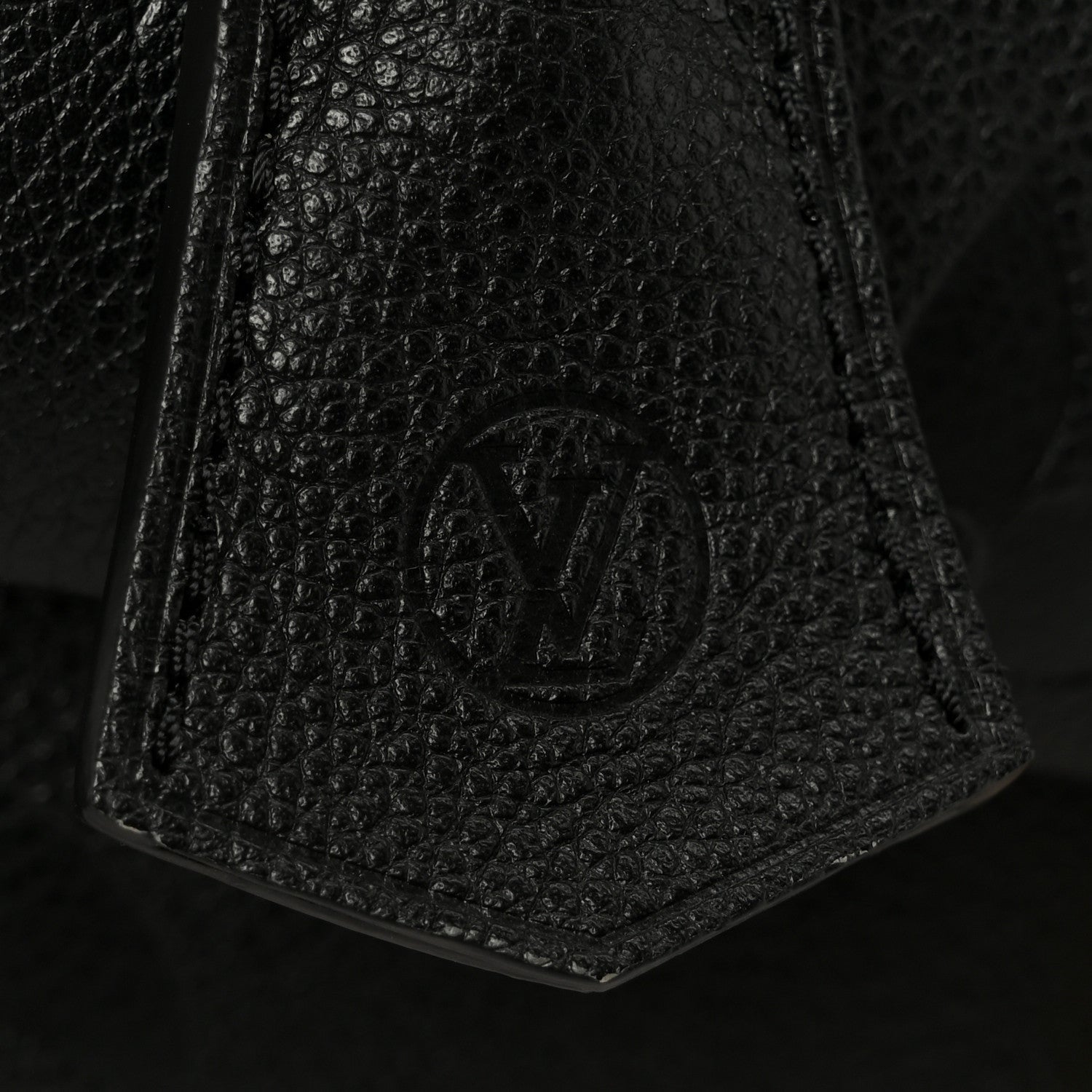 Empreinte Monogram Giant Madeleine MM Black