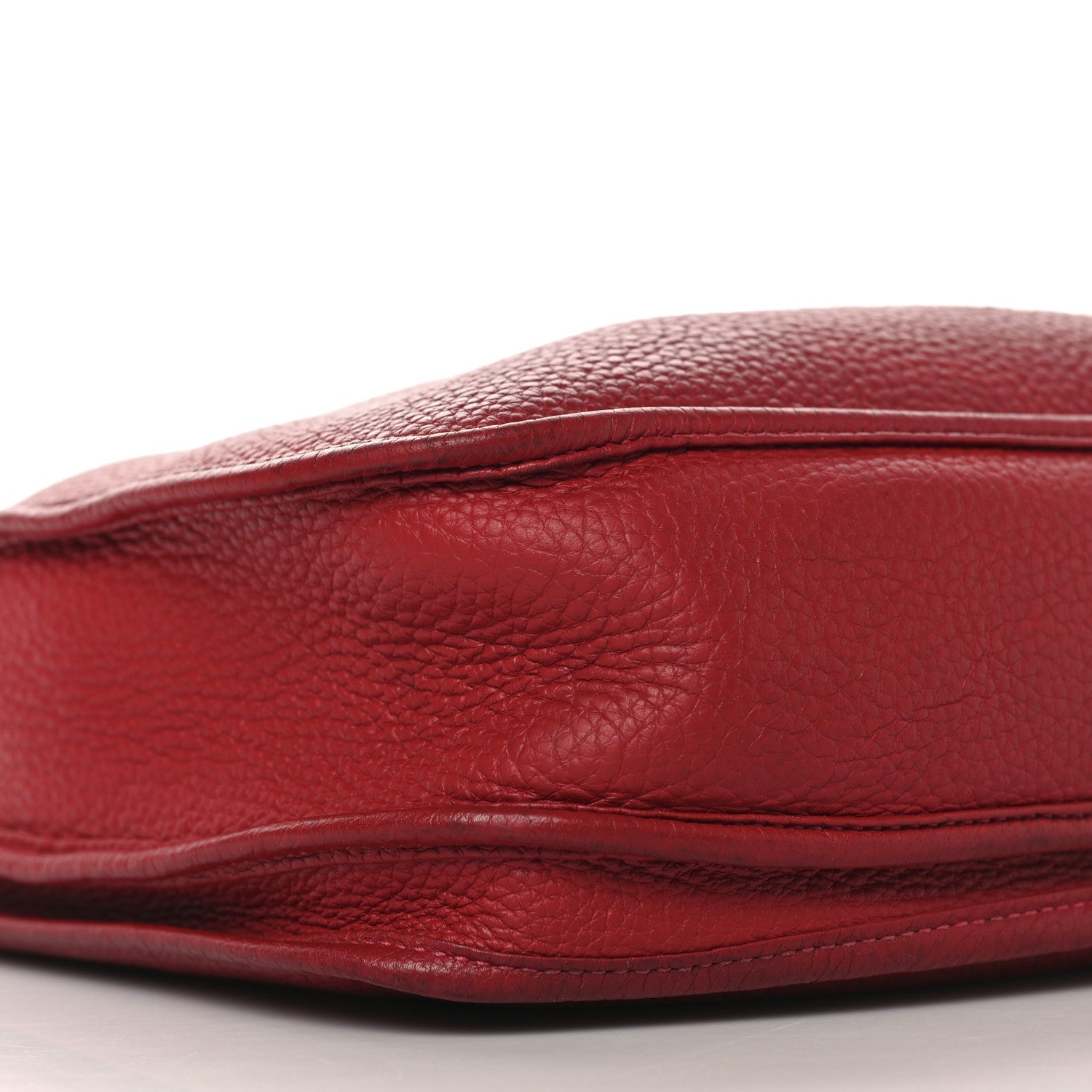 Taurillon Clemence Evelyne III PM Rouge Casaque Bleu Saphir