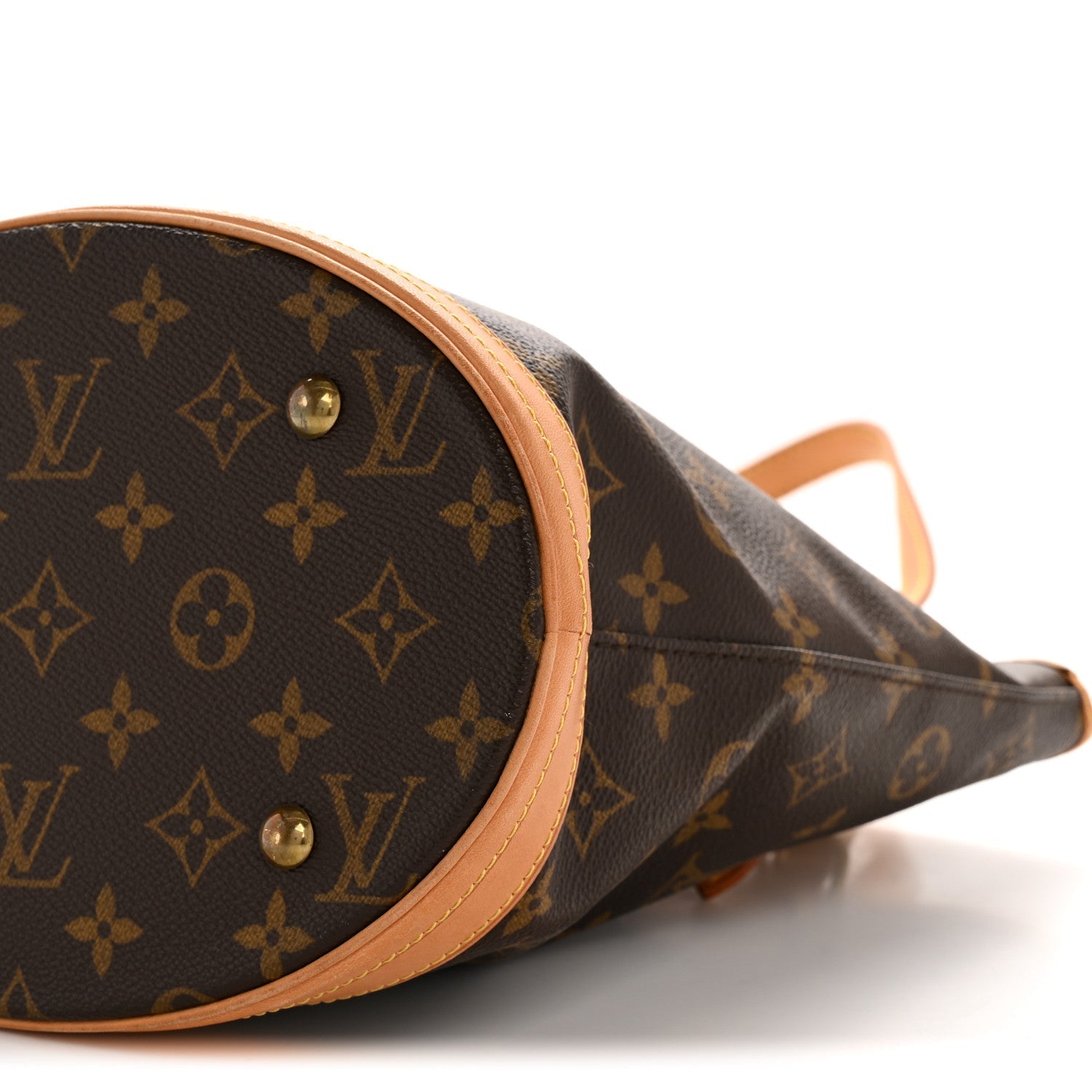 Monogram Petit Bucket 23