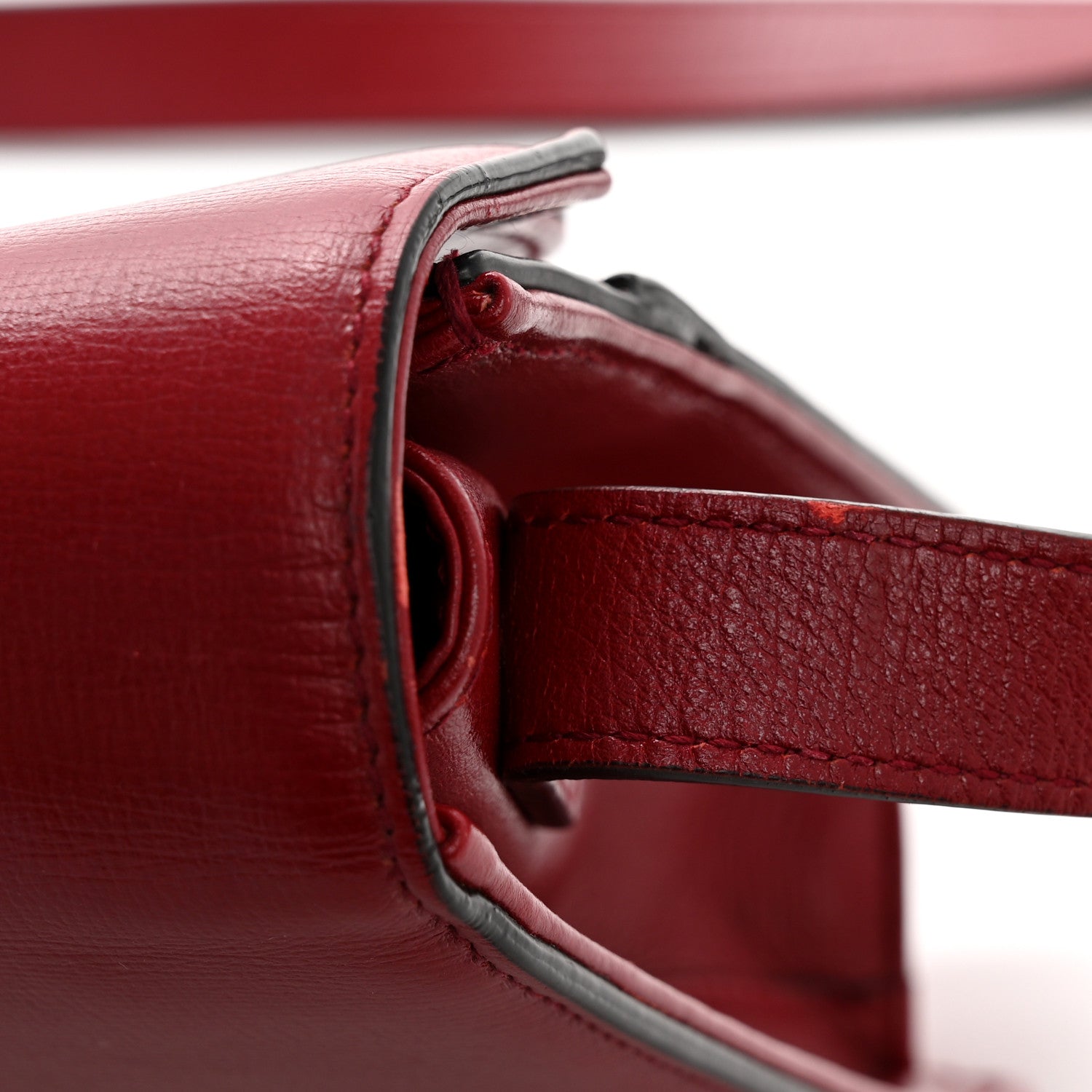 Textured Calfskin Small Torchon GG Ring Shoulder Bag New Cherry Red