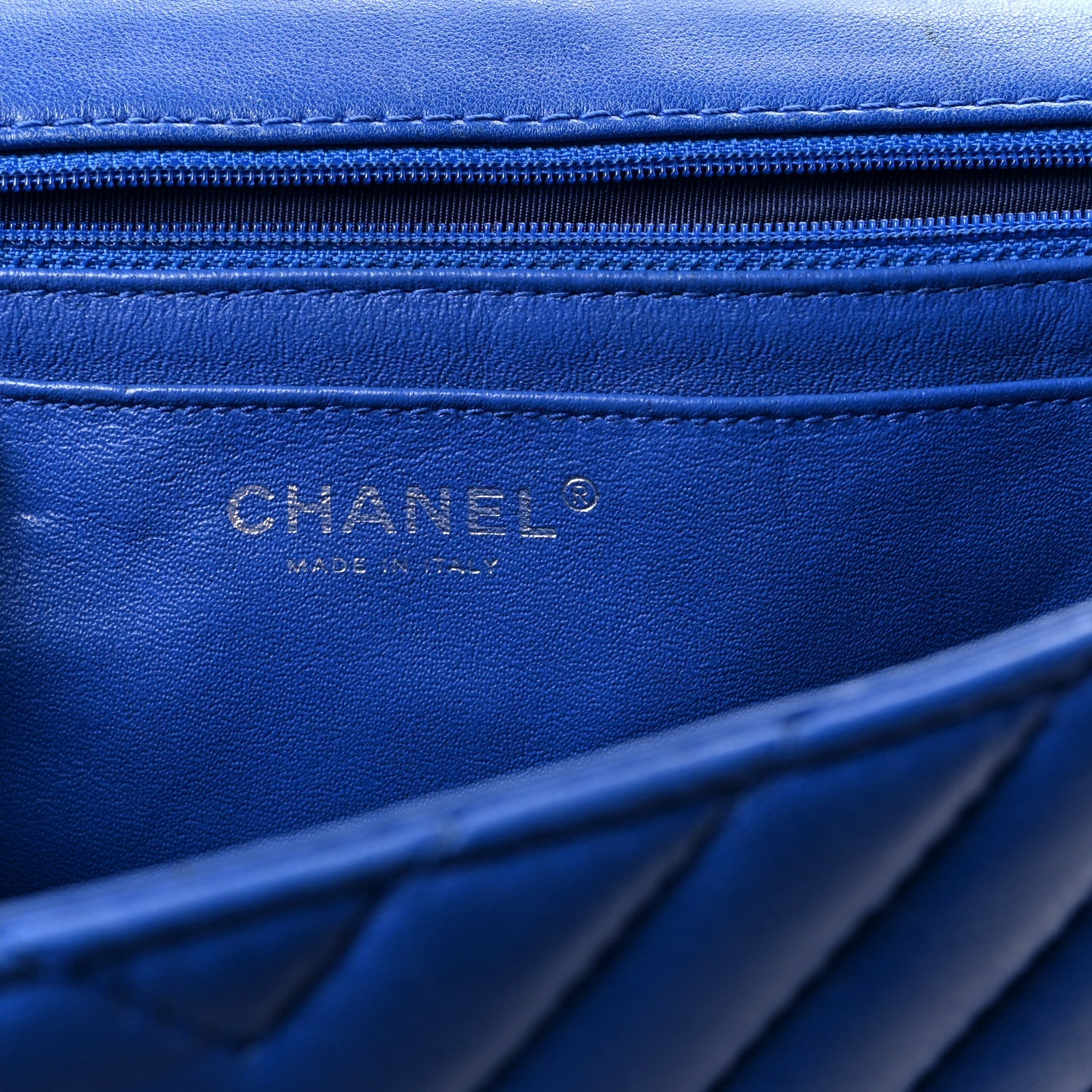 Lambskin Chevron Quilted Maxi Single Flap Blue