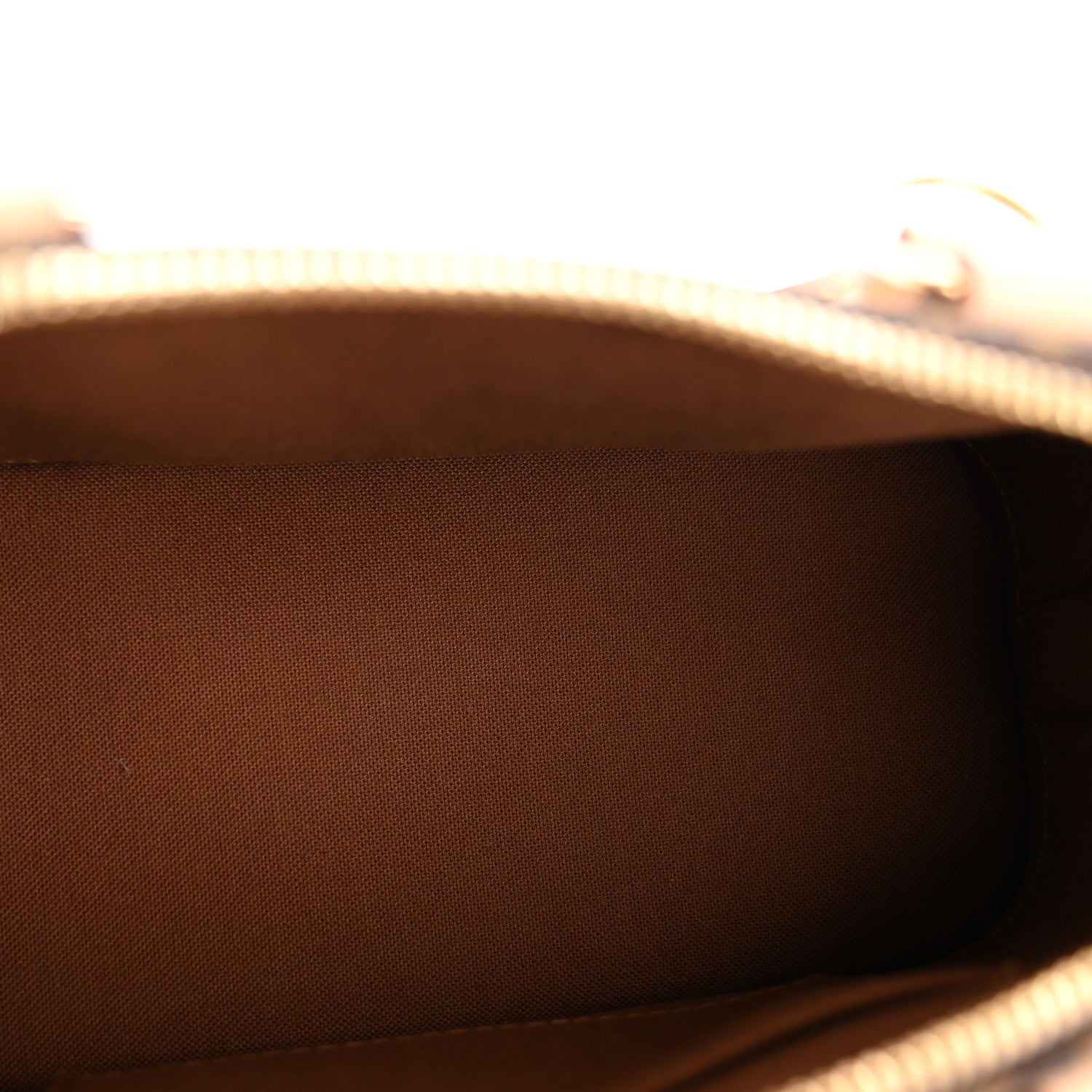 Monogram Alma BB