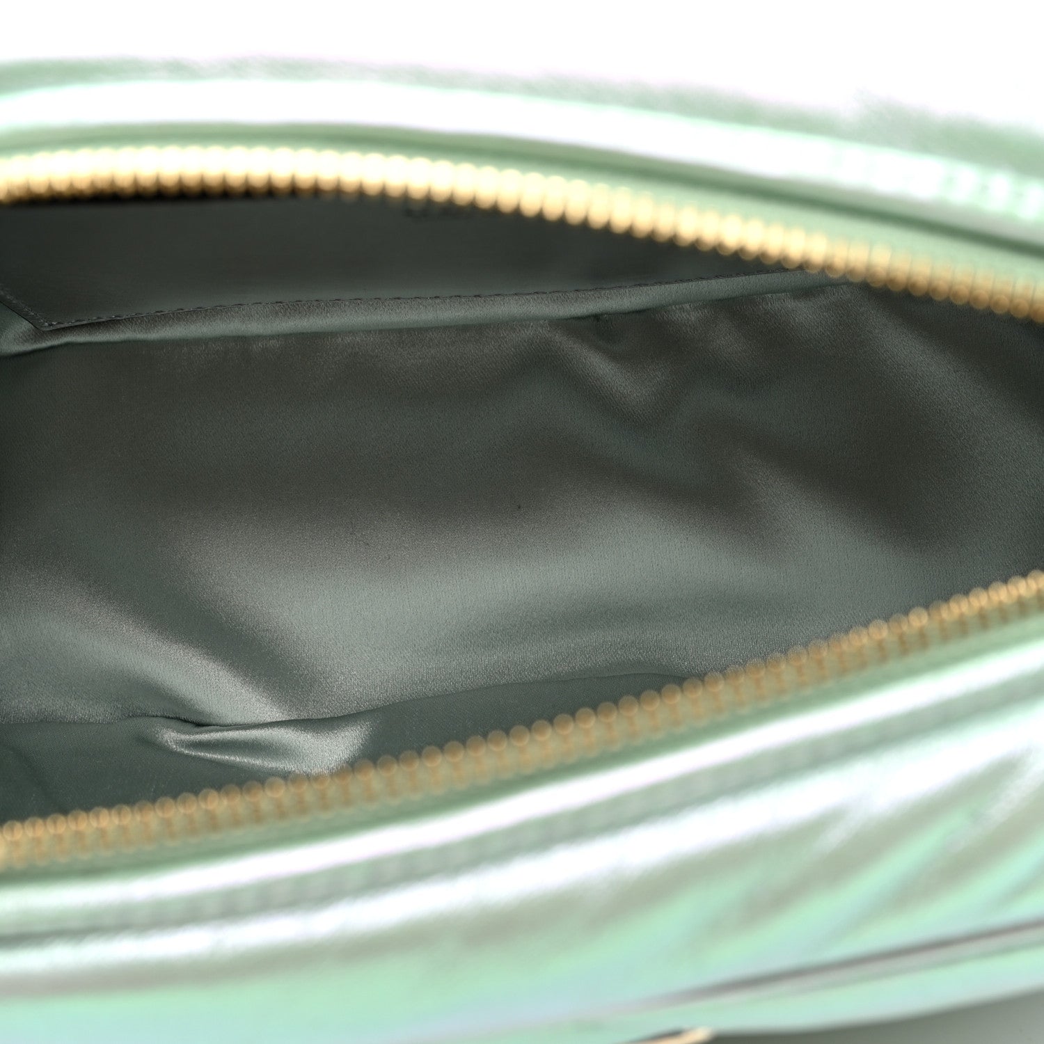 Iridescent Nappa Chevron Matelasse Small GG Marmont Chain Shoulder Bag Iridescent Salvy Green