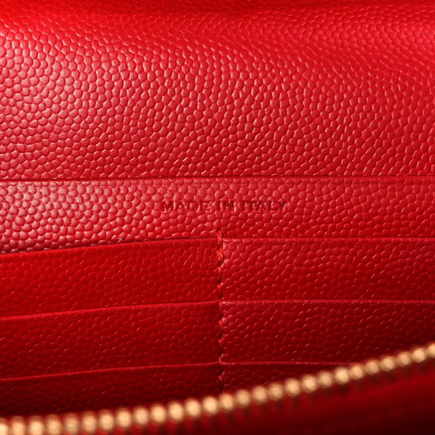 Grain De Poudre Matelasse Chevron Monogram Chain Wallet Red
