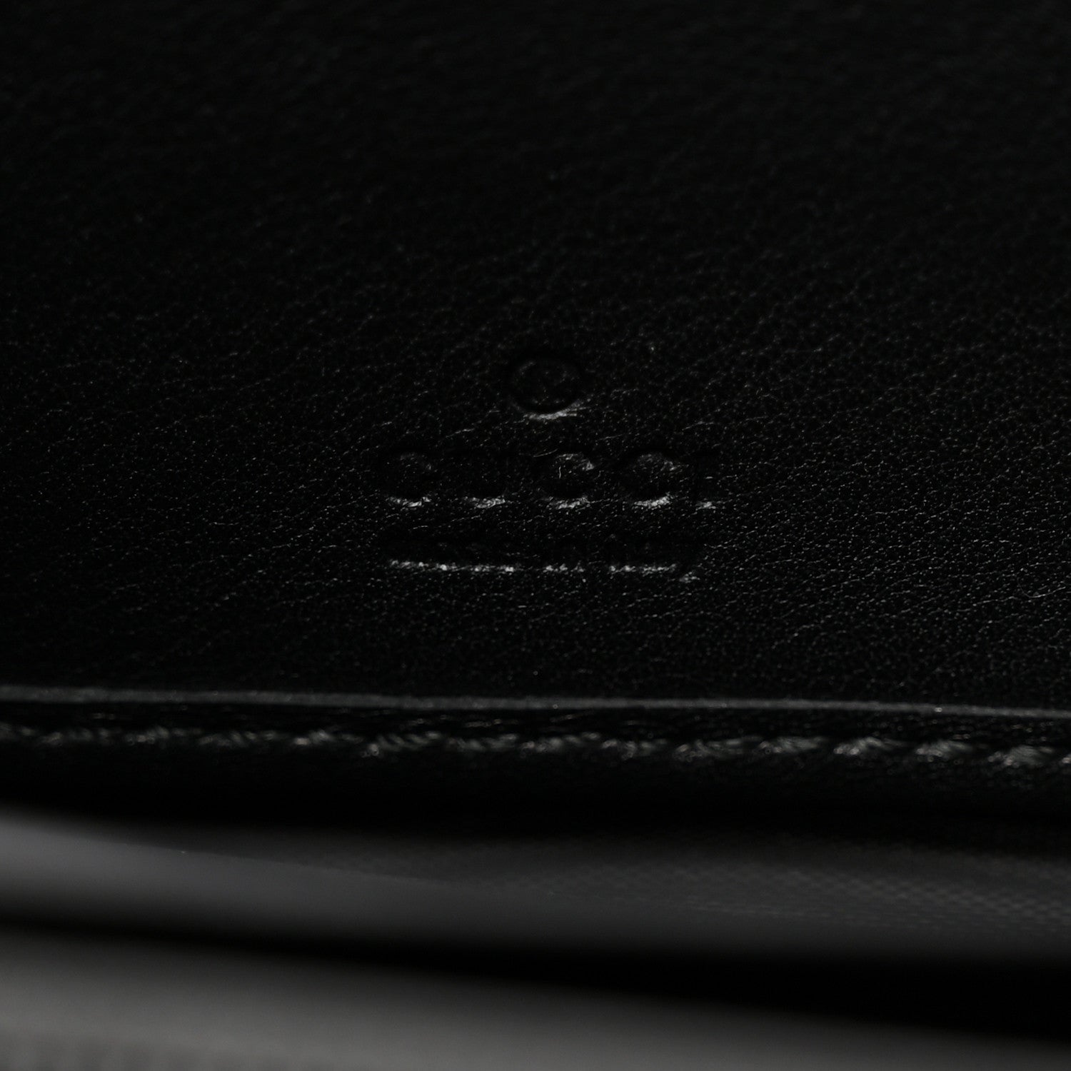 Guccissima Signature Zip Around Wallet Black