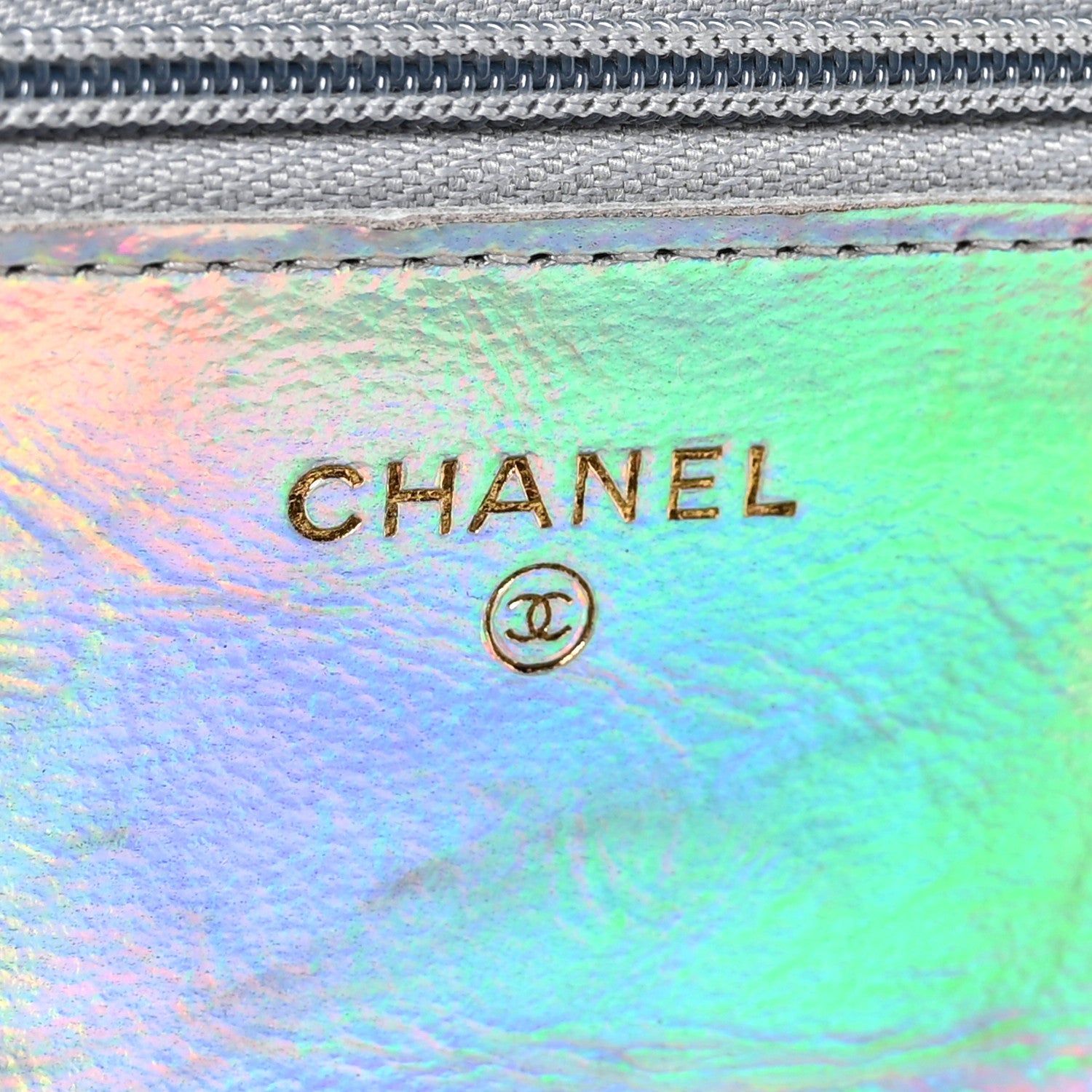Iridescent Goatskin Quilted Wallet On Chain WOC Silver