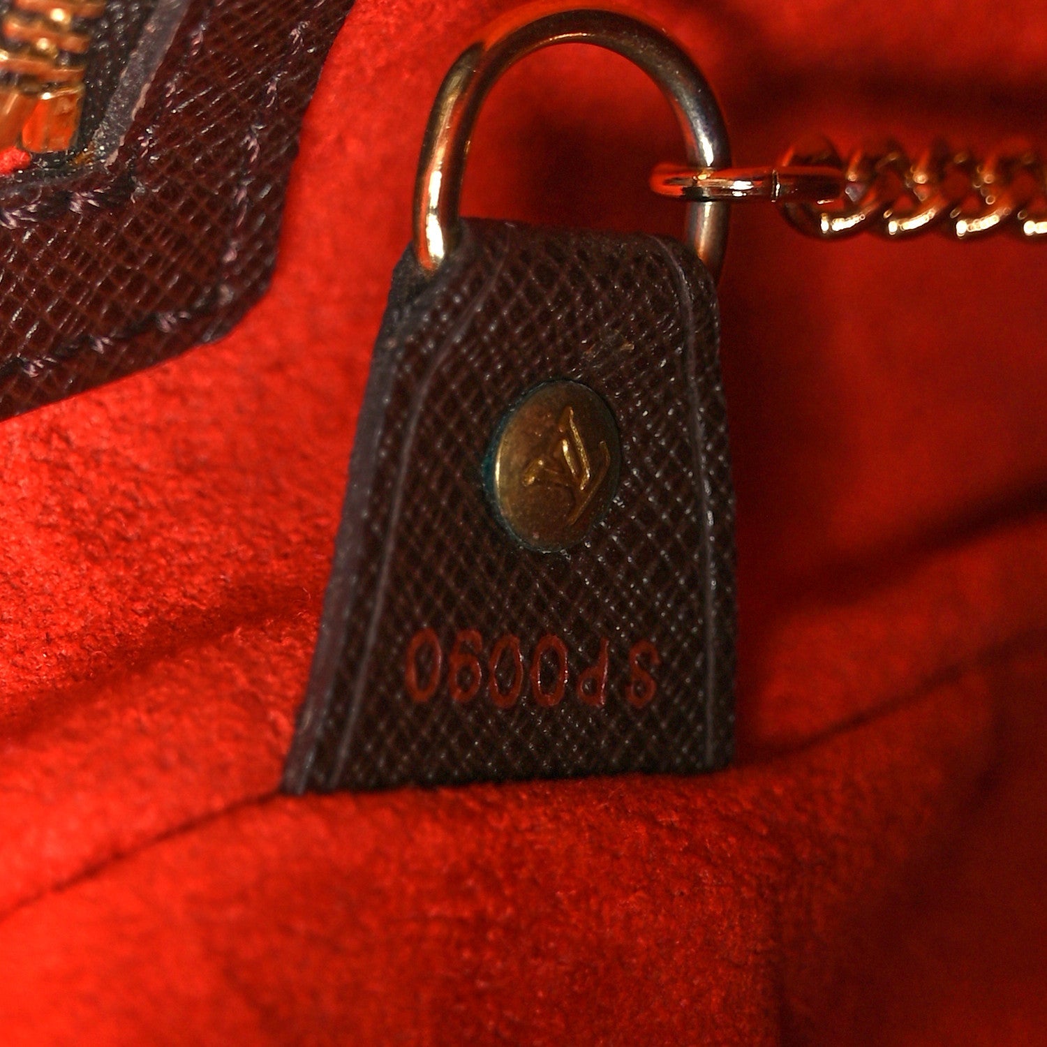 Damier Ebene Marais Bucket 23