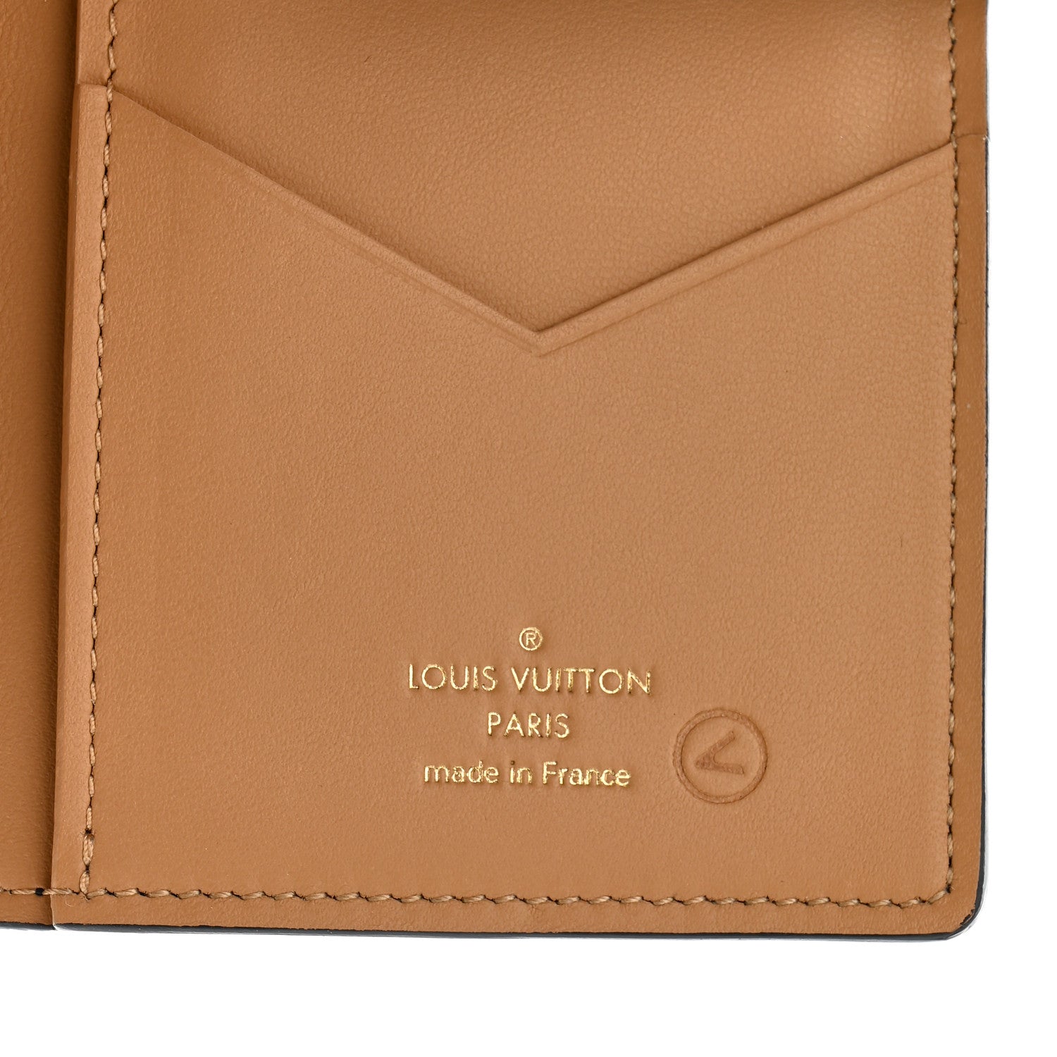 Taurillon LV Vertical Capucines Wallet Black Arizona