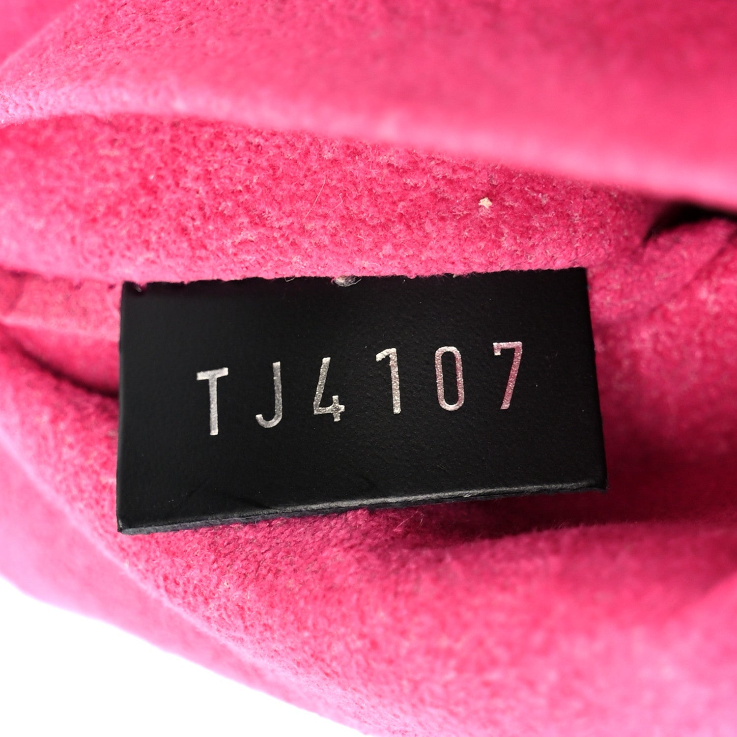 Epi Pochette Felicie Black Hot Pink
