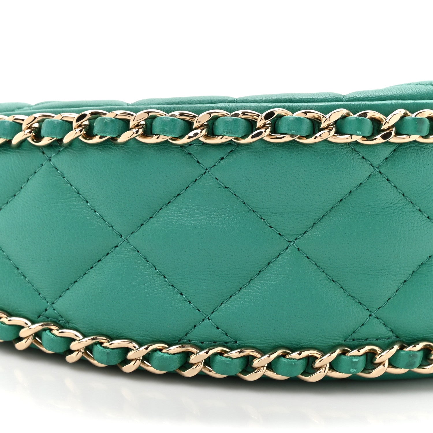 Lambskin Quilted Chain Around Hobo Green