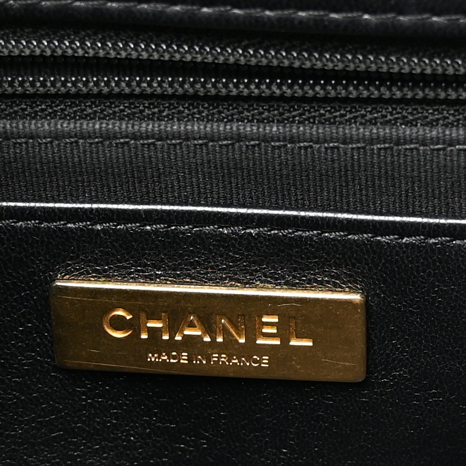 Shiny Lambskin Quilted Small Single Flap Black