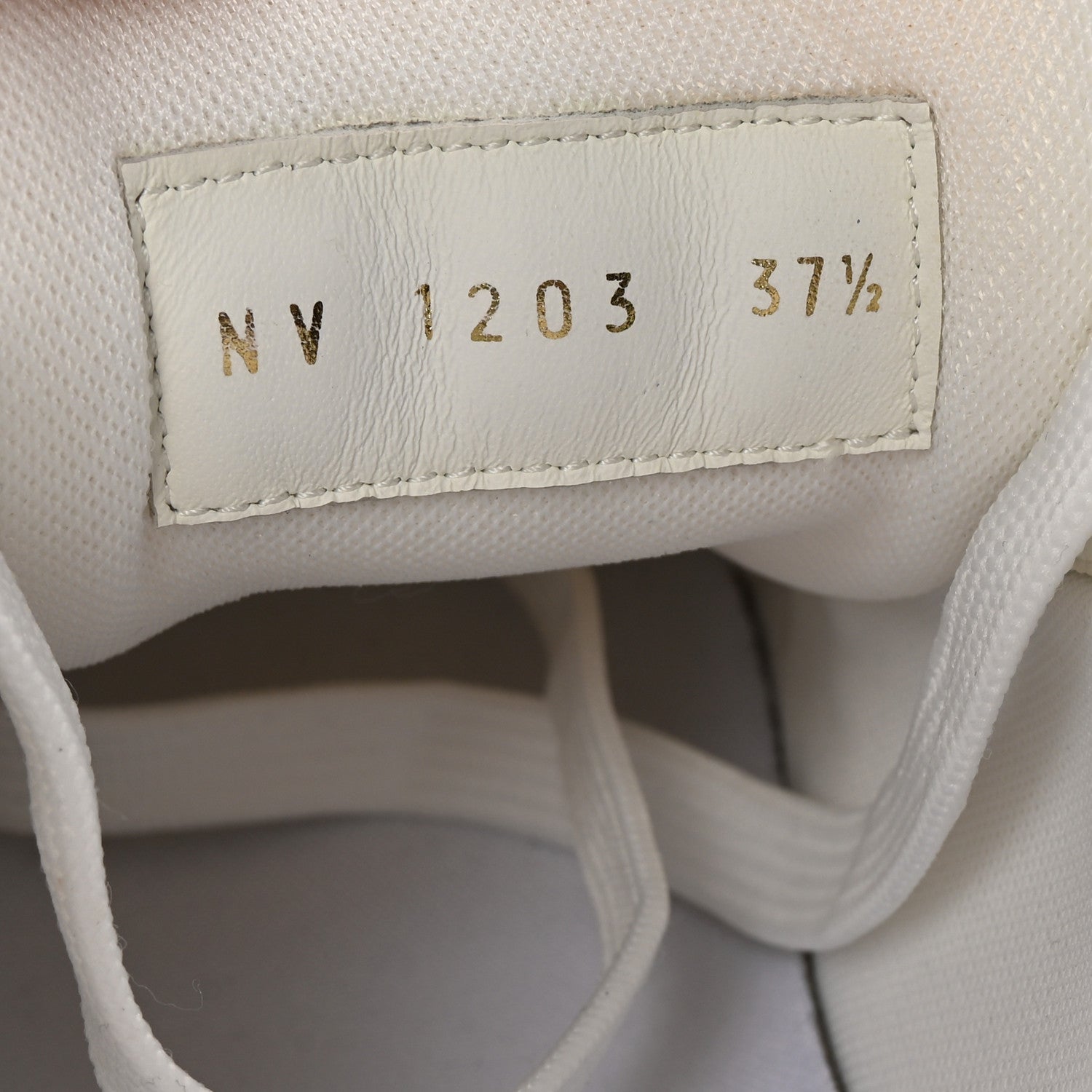 Calfskin Womens LV Trainer Sneakers 37.5 White