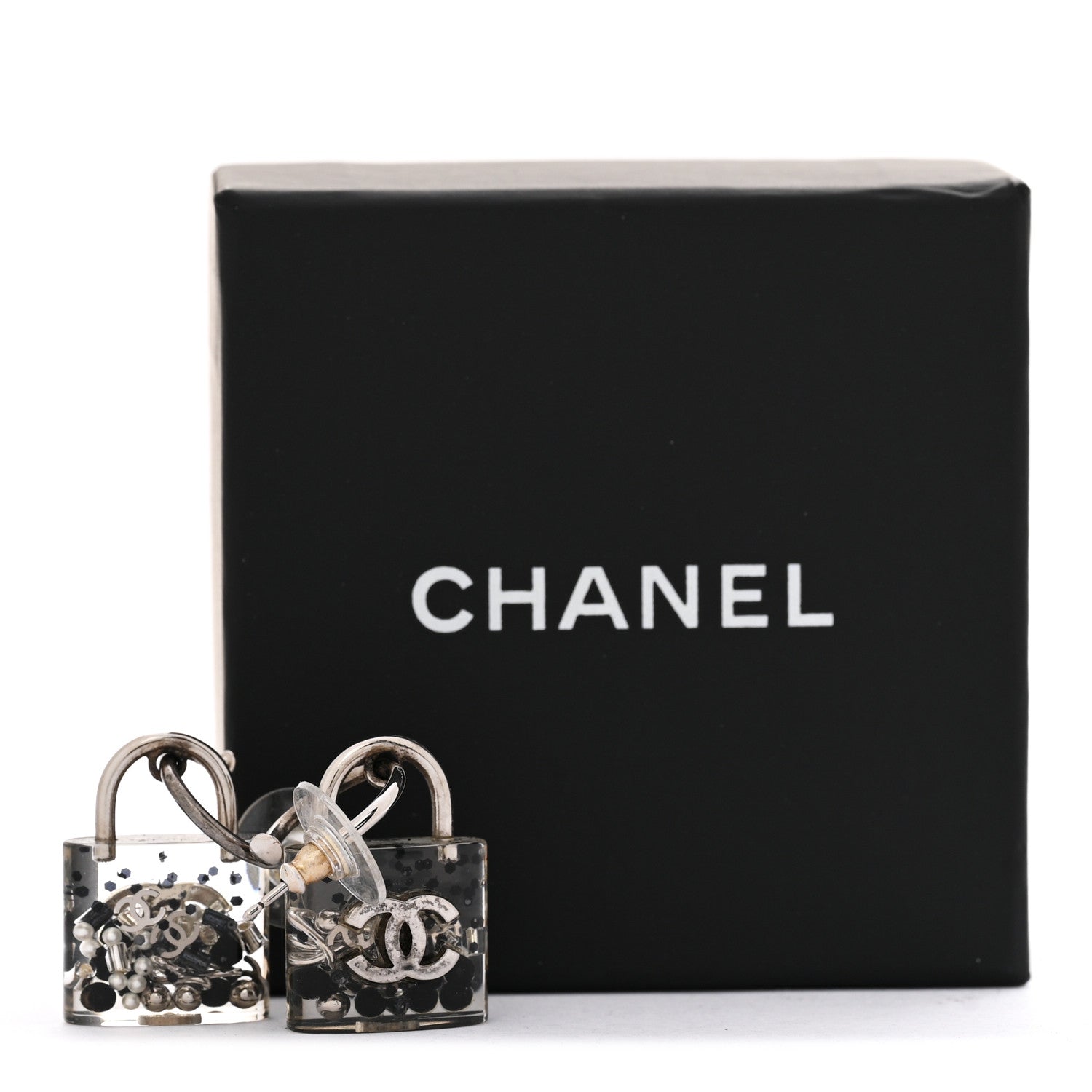Resin Pearl CC Padlock Earrings Grey