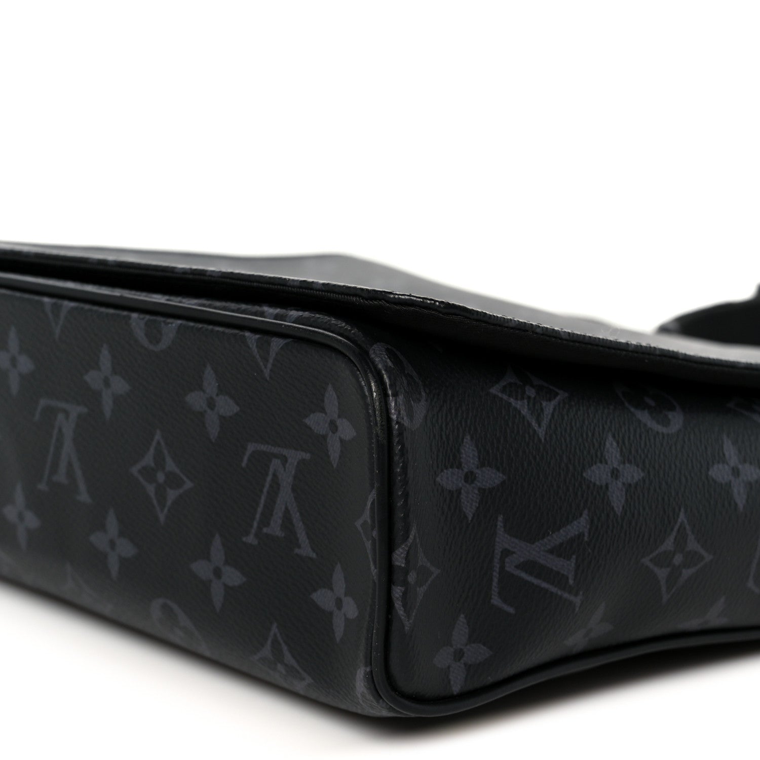 Monogram Eclipse District MM