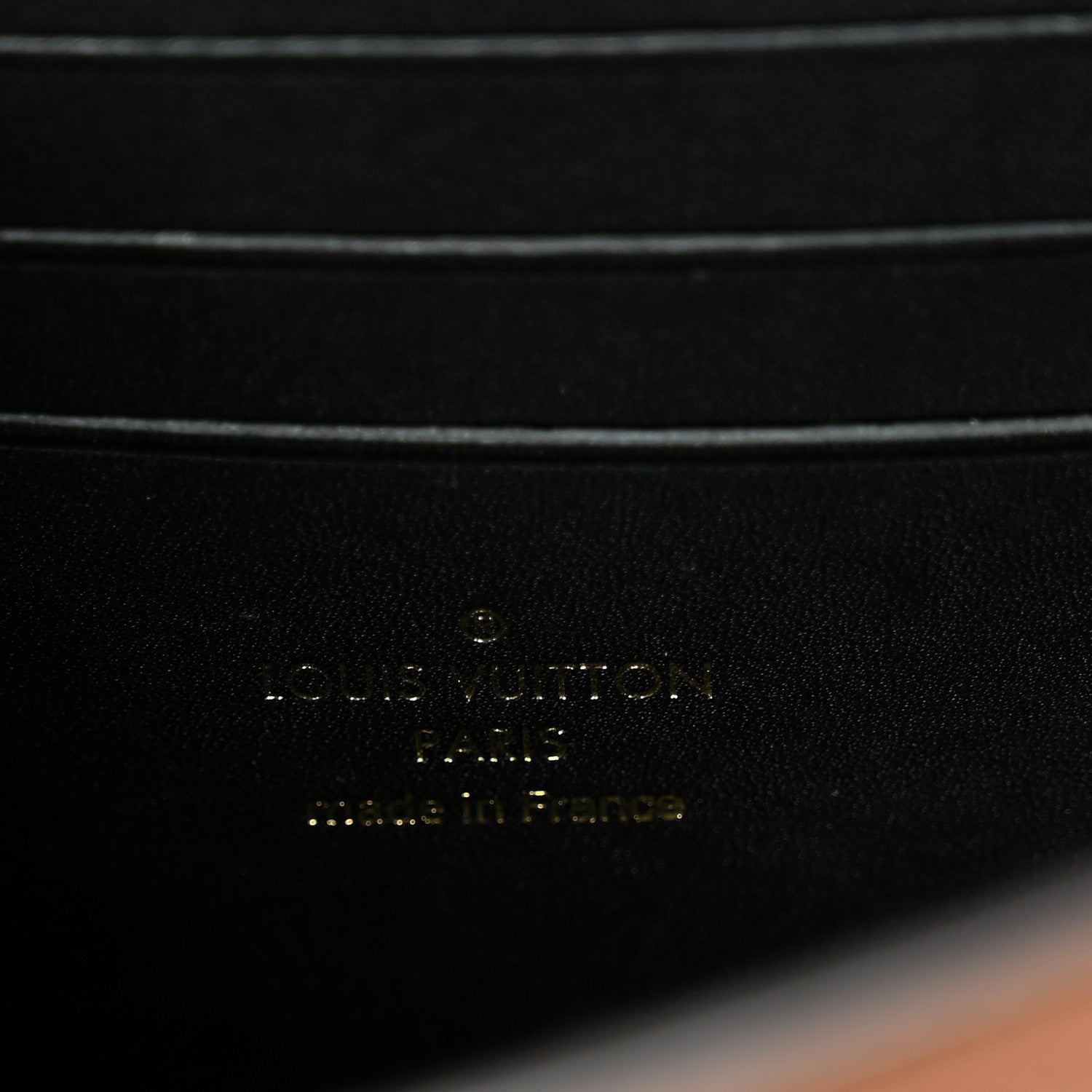 Reverse Monogram Dauphine Chain Wallet