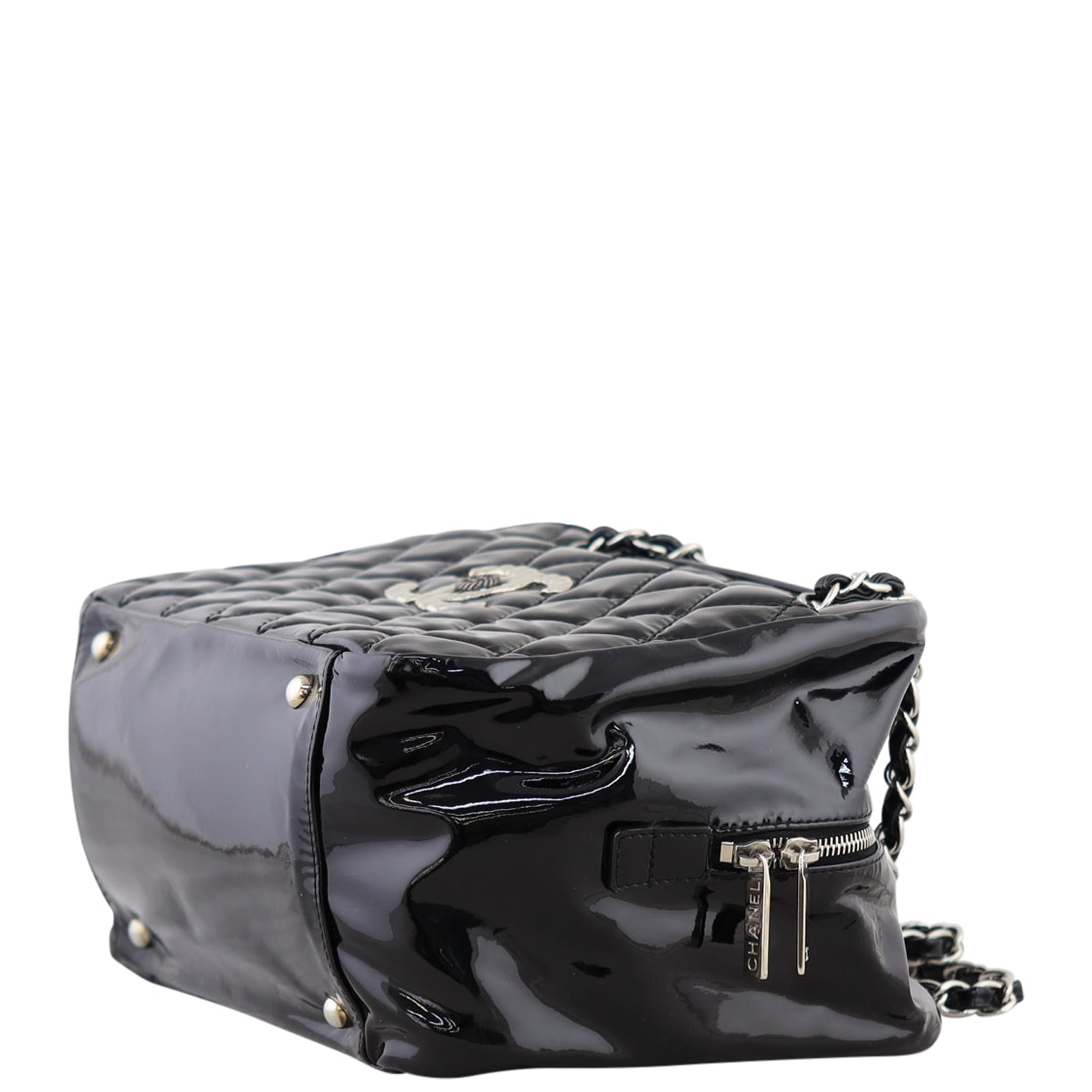 Chanel Brilliant Patent Camera Bag Large |  Black Quilted Patent