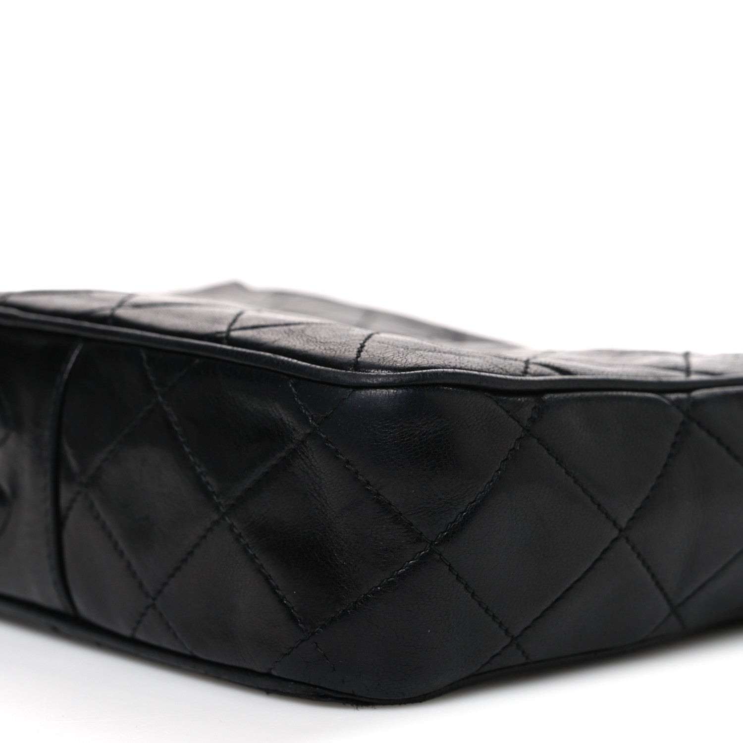 Lambskin Quilted CC Tassel Camera Case Black