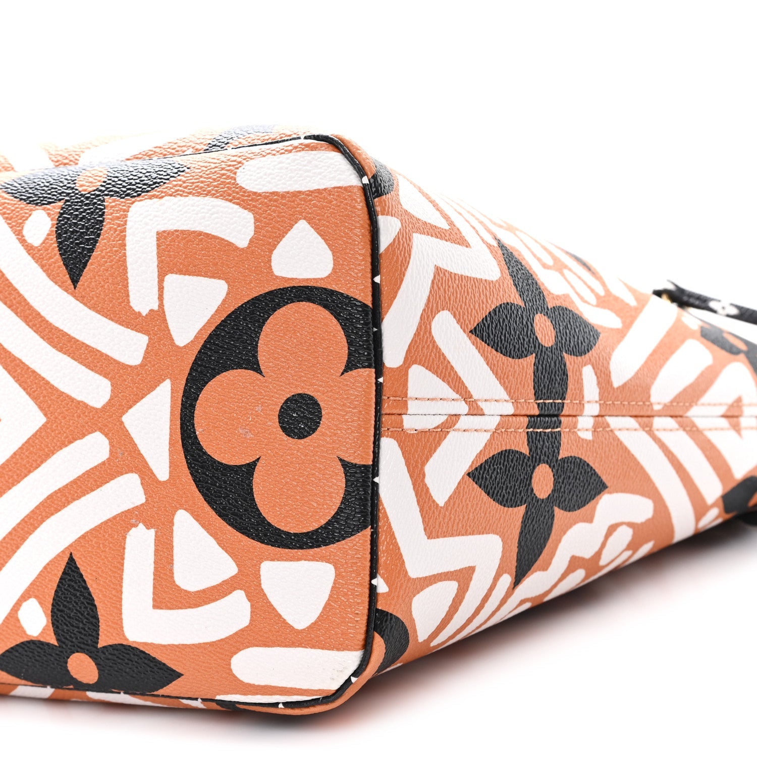 Monogram Giant Crafty Neverfull MM Creme Caramel