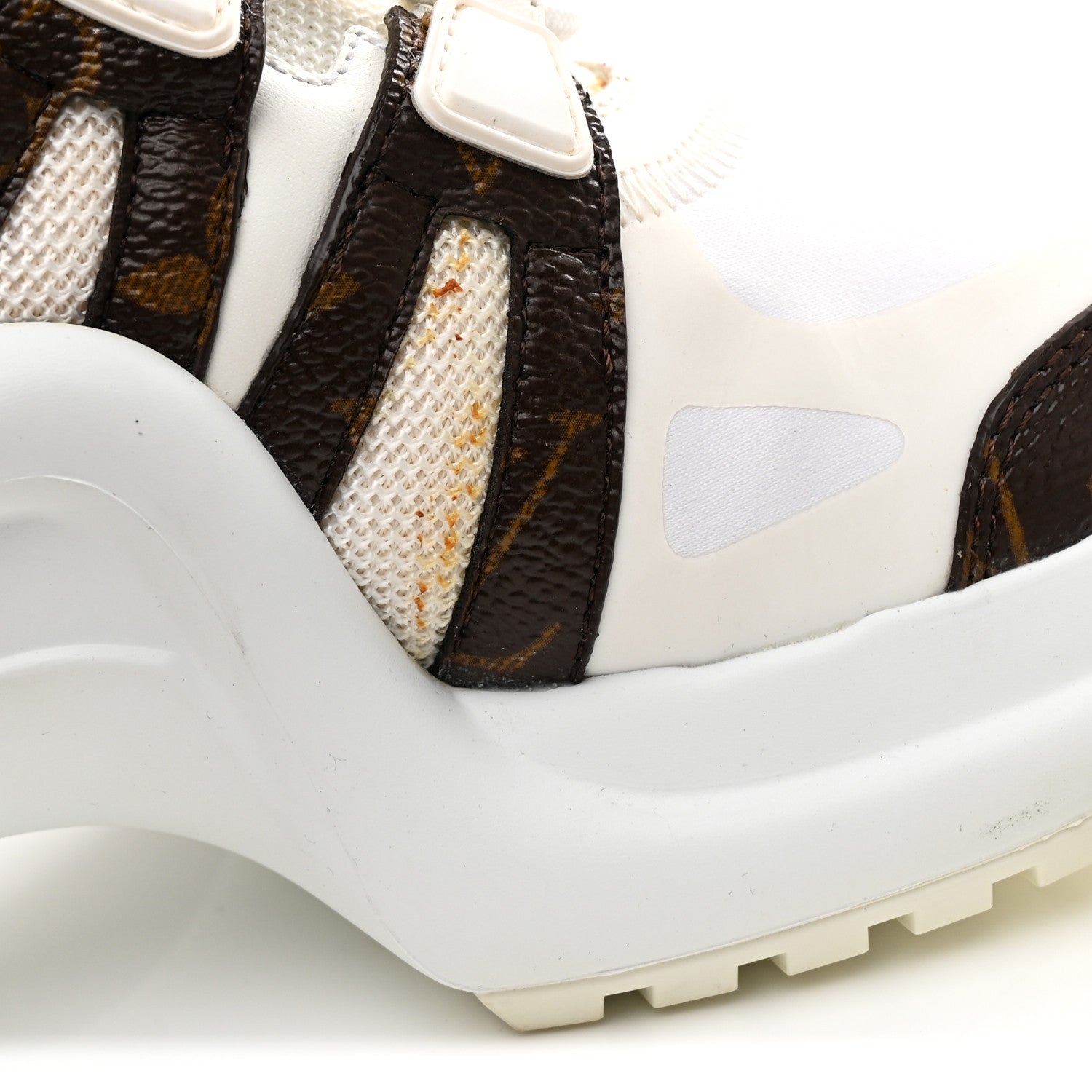 Patent Monogram LV Archlight Sneakers 40 White