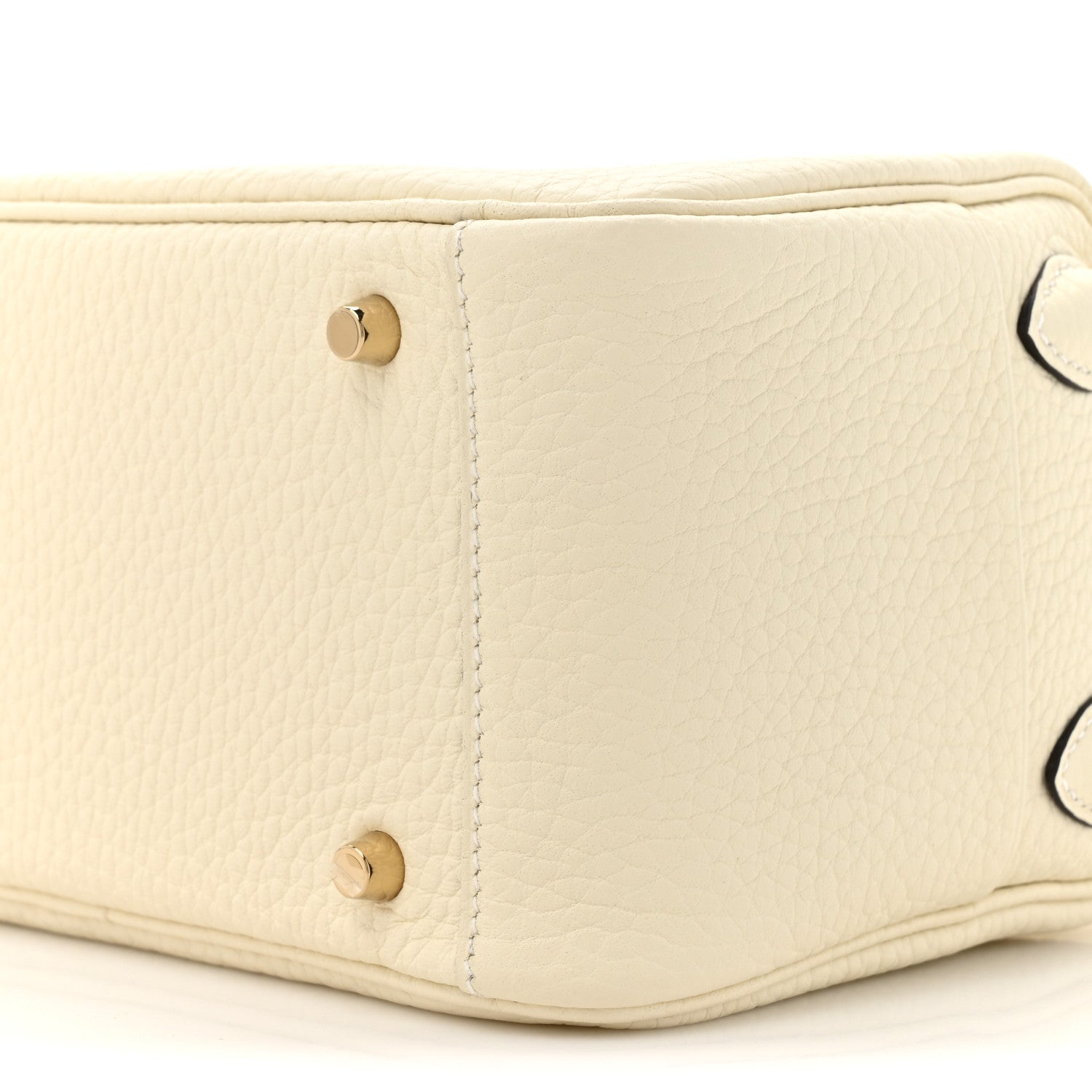 Taurillon Clemence Mini Lindy 20 So Cream