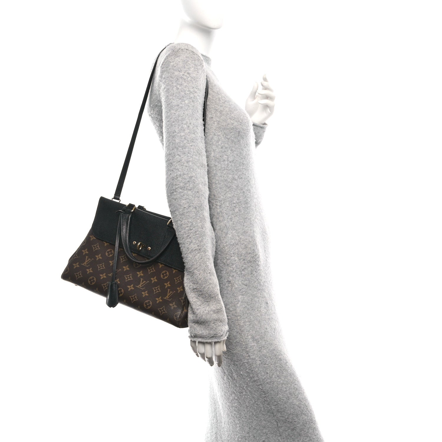 Monogram Venus Black