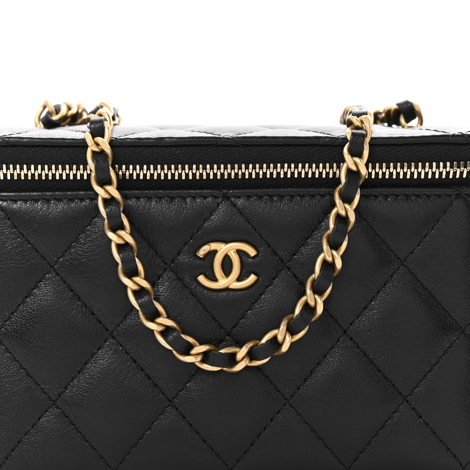 Lambskin Quilted Small Pearl Crush Vanity Case With Chain Black