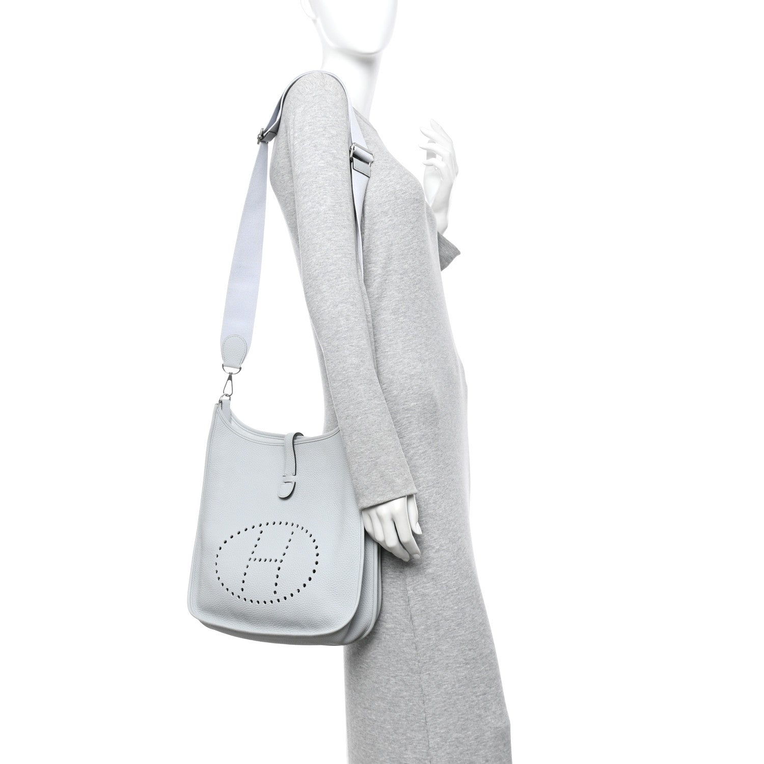Taurillon Clemence Evelyne III GM Bleu Pale