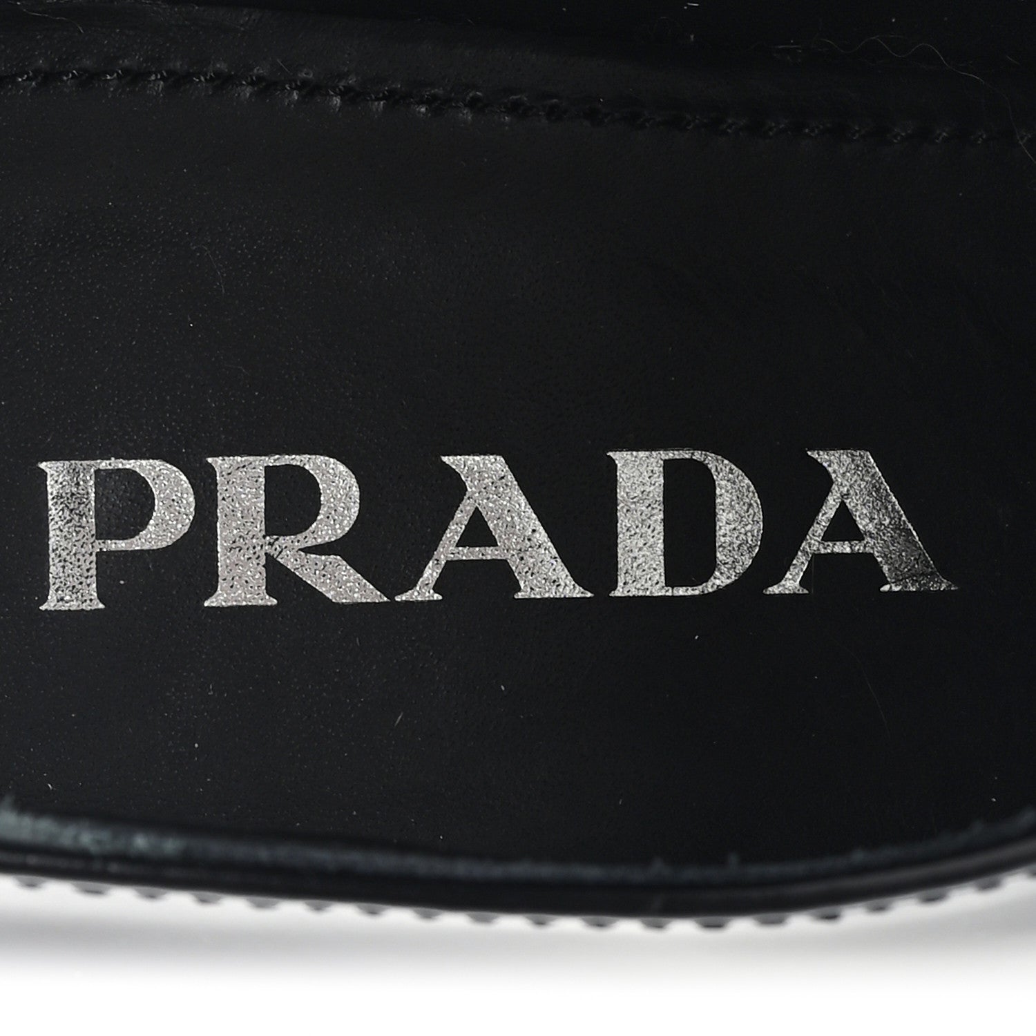 Spazzolato Metal Triangle Logo 50mm Loafers 39 Black