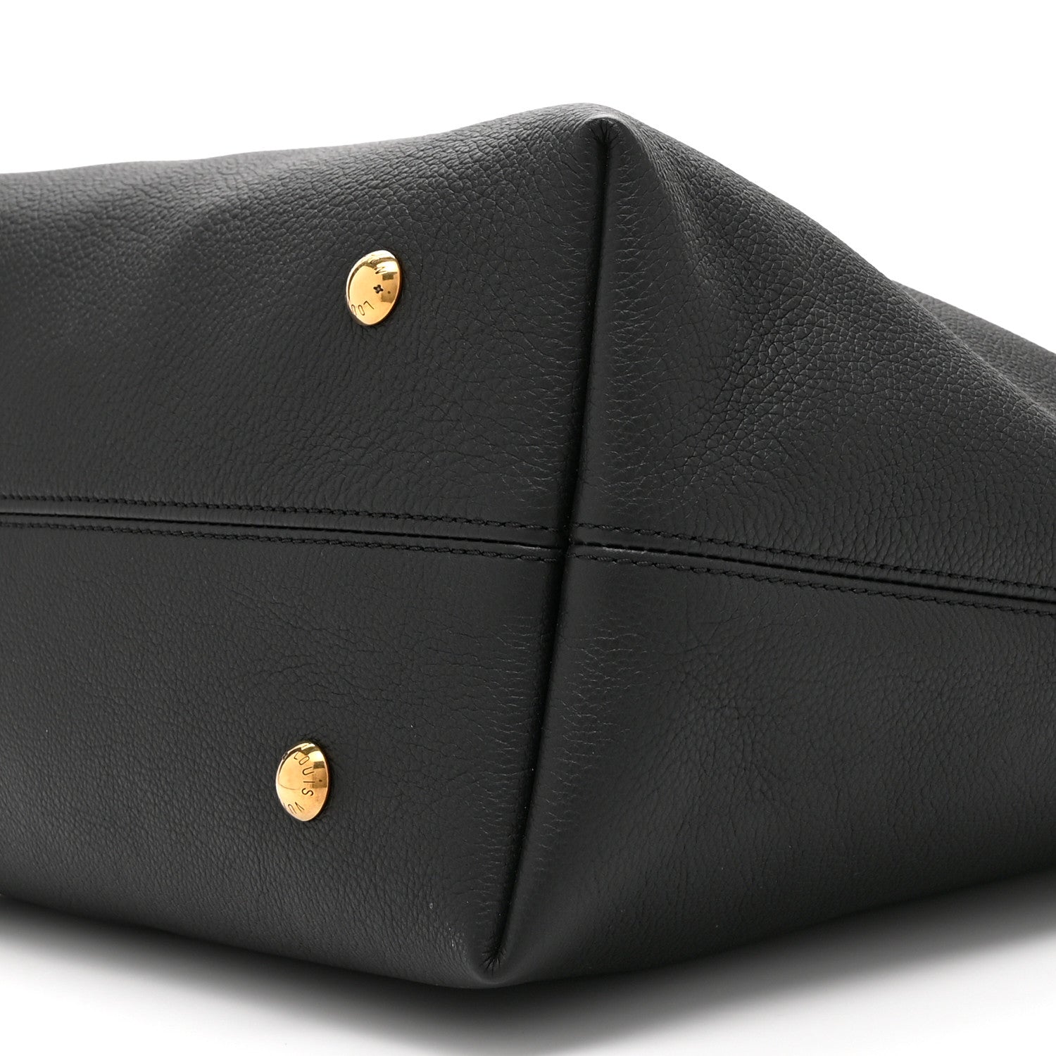 Grained Calfskin Low Key Hobo MM Black