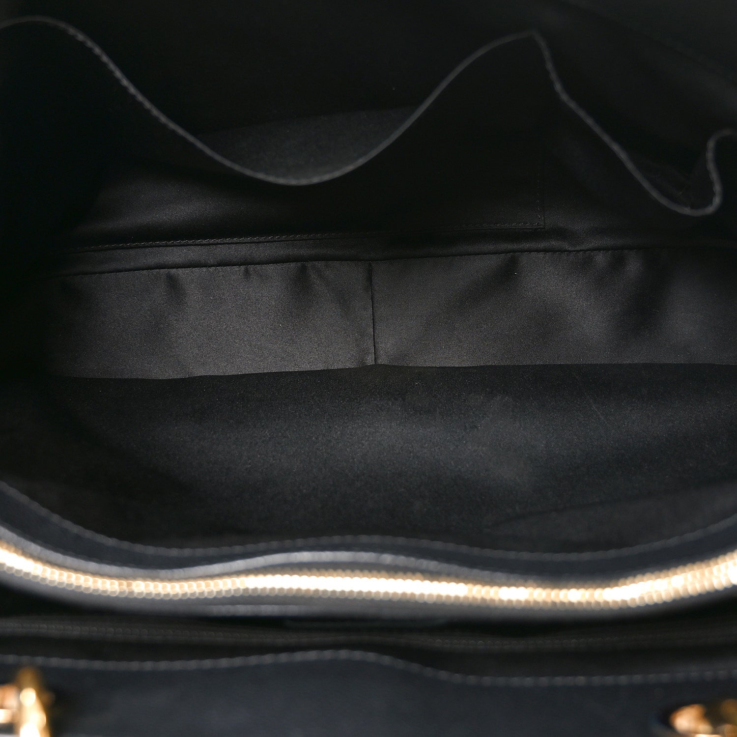 Caviar Quilted XL Grand Shopping Tote GST Black