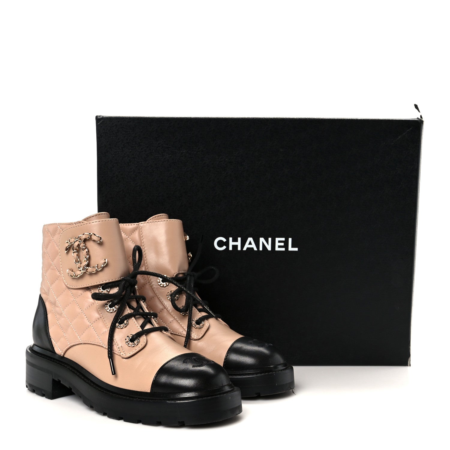 Shiny Lambskin Quilted Lace Up Combat Boots 36 Beige Black