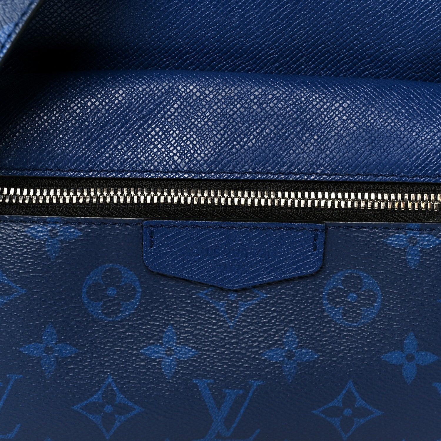 Taigarama Outdoor Messenger Cobalt