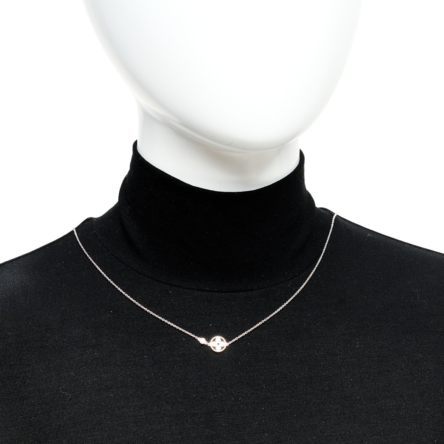 18K White Gold Diamond Idylle Blossom Pendant Necklace