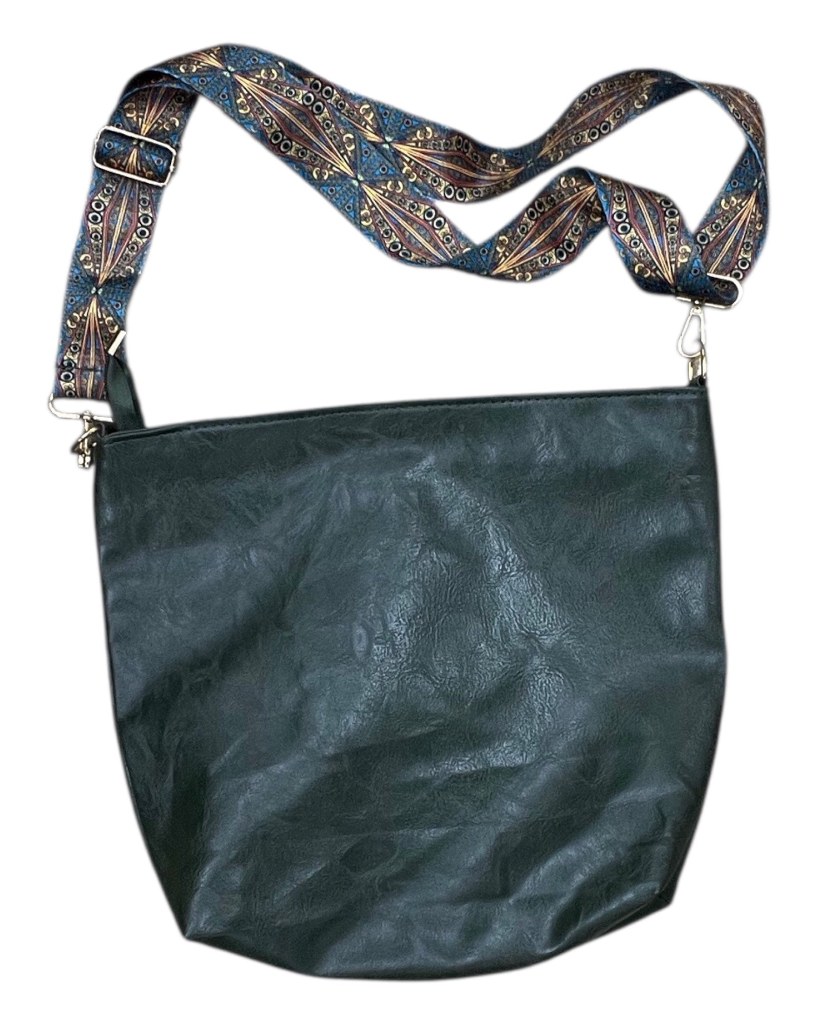 Handbag By Clothes Mentor In Green, Size:Medium