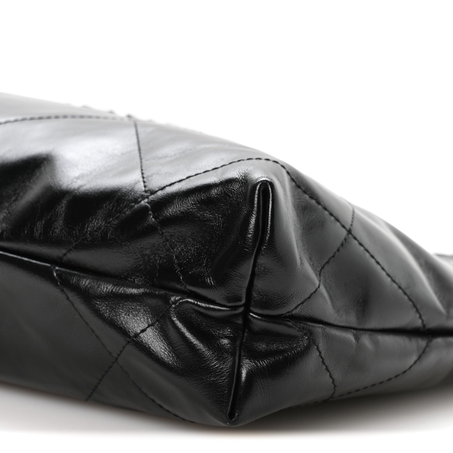 Shiny Calfskin Quilted Small Chanel 22 So Black